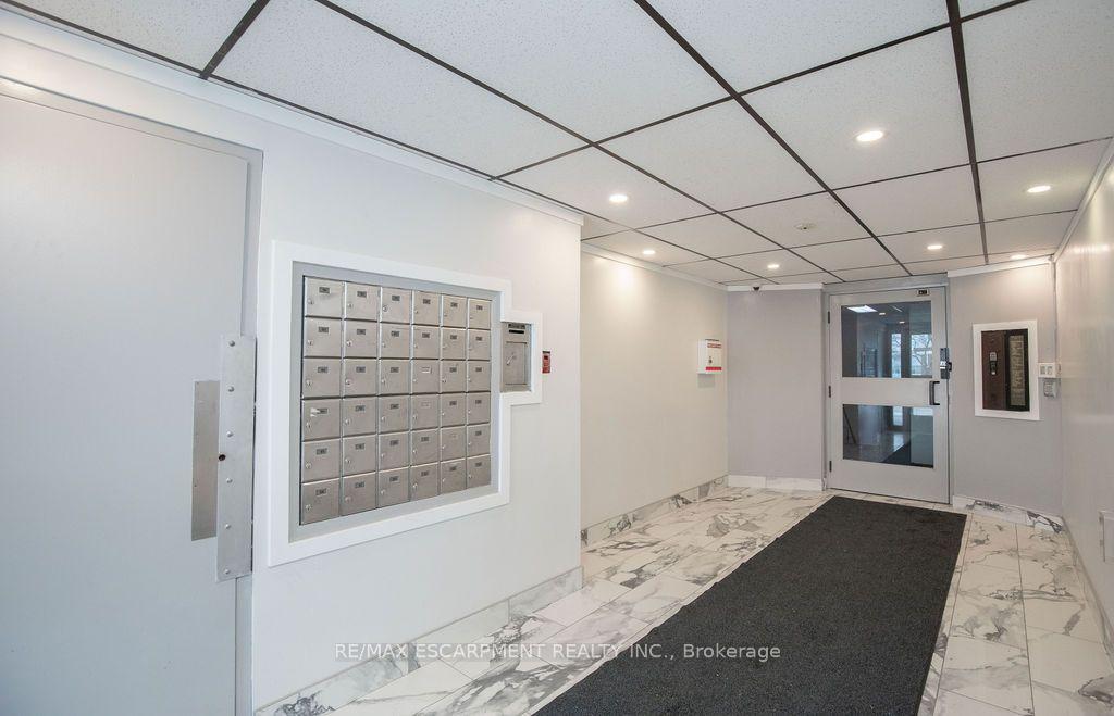 Photo 31 of Unit 110, 71 Vanier Drive, Kitchener, Vanier - Kitchener — HOMEH
