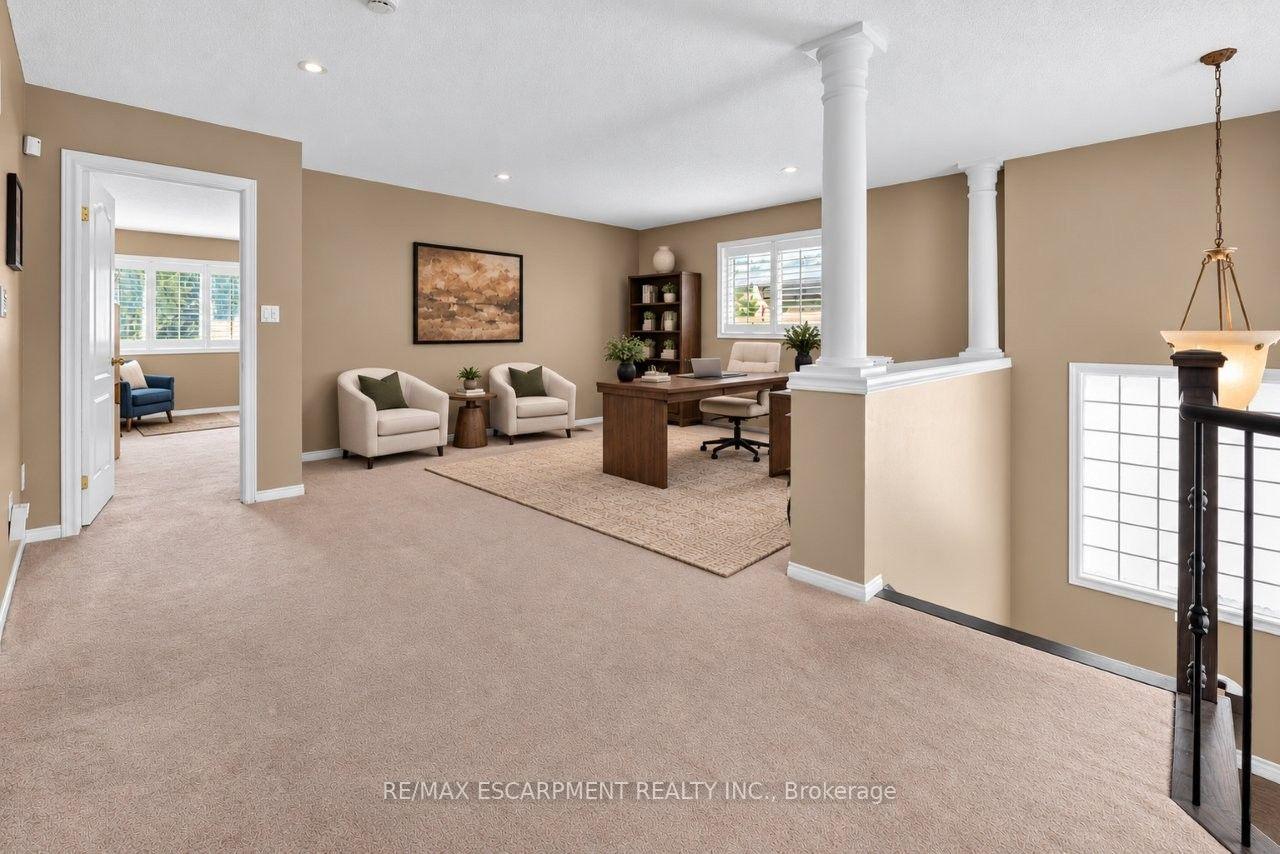Photo 16 of 123 Moorland Crescent, Hamilton, Meadowlands — HOMEH