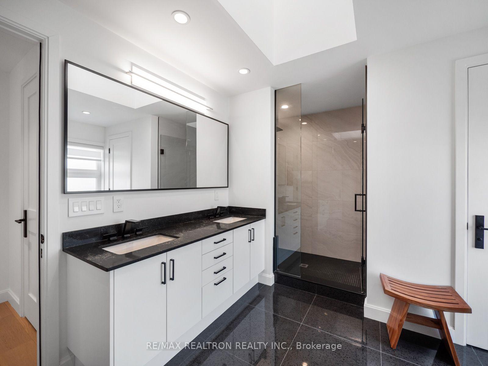 Photo 19 of 240 Maxwell Street, North York, Bathurst Manor — HOMEH