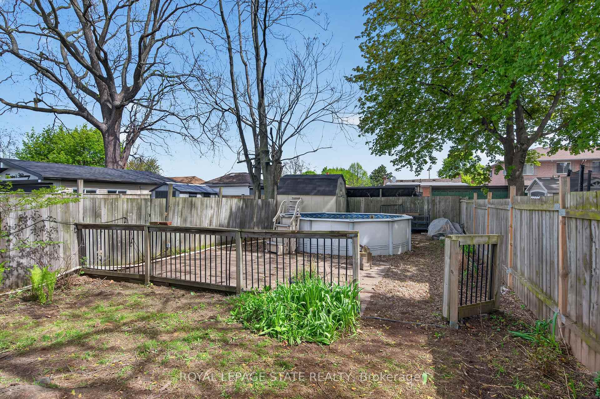 Photo 26 of 147 Strachan Street E, Hamilton, North End — HOMEH
