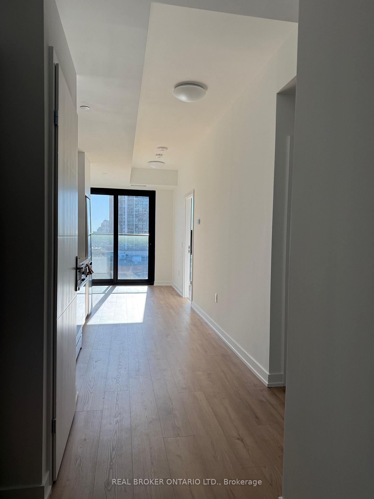 Photo 5 of Unit 1107, 30 Francis Street S, Kitchener, City Commercial Core — HOMEH