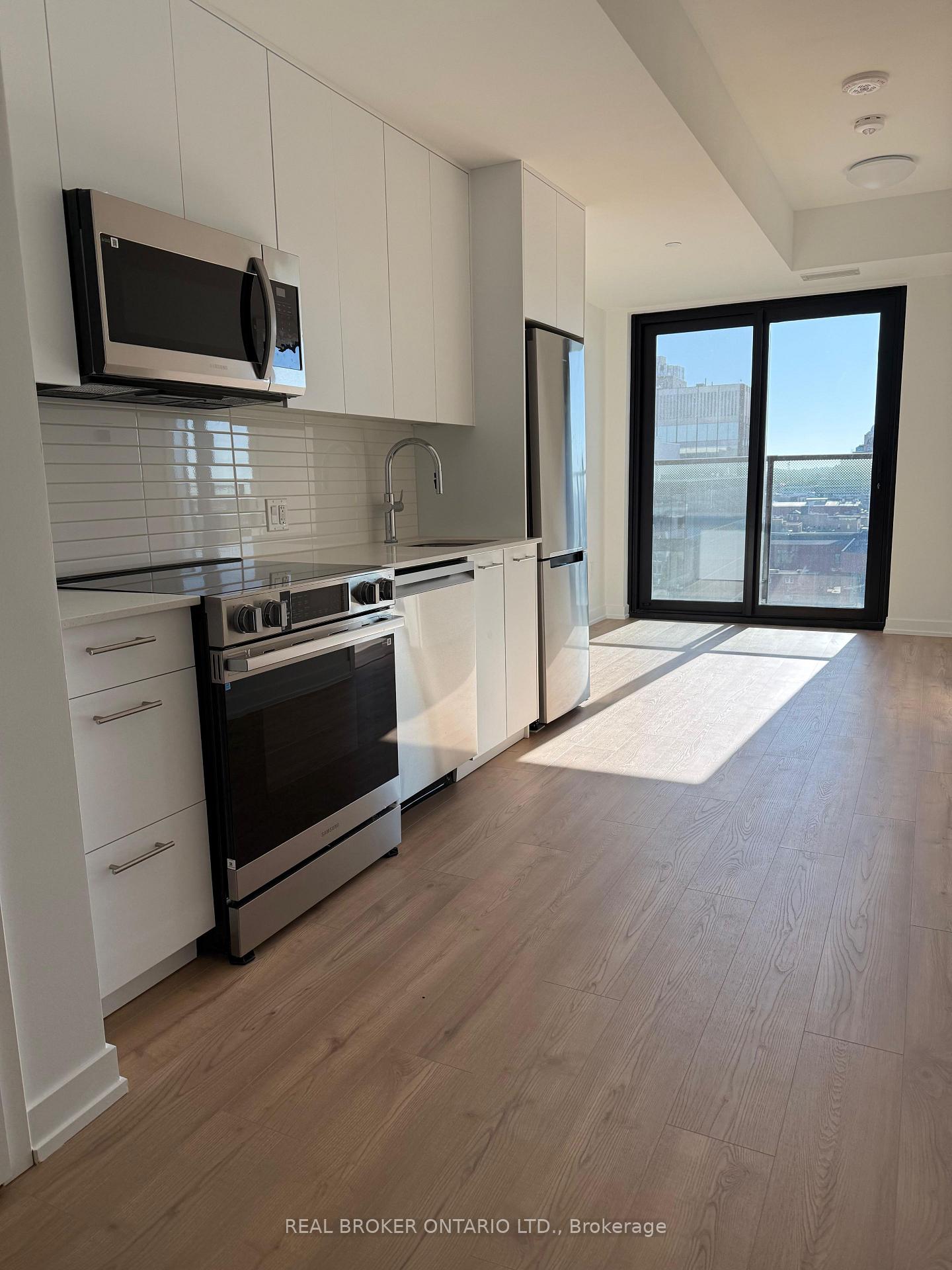 Photo 6 of Unit 1107, 30 Francis Street S, Kitchener, City Commercial Core — HOMEH