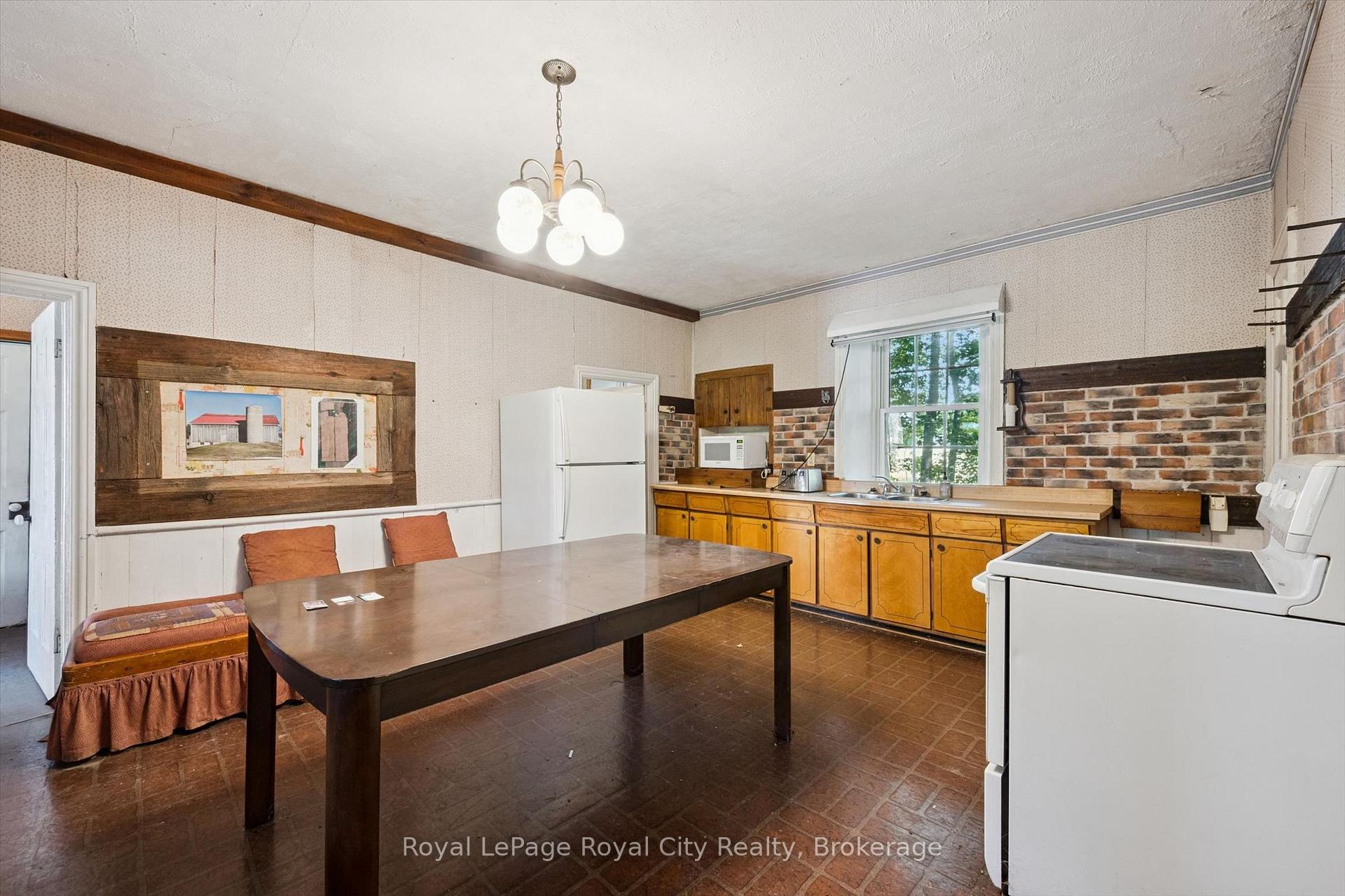 Photo 9 of 5512 Township Rd 3, Guelph/Eramosa, Rural Guelph/Eramosa West — HOMEH