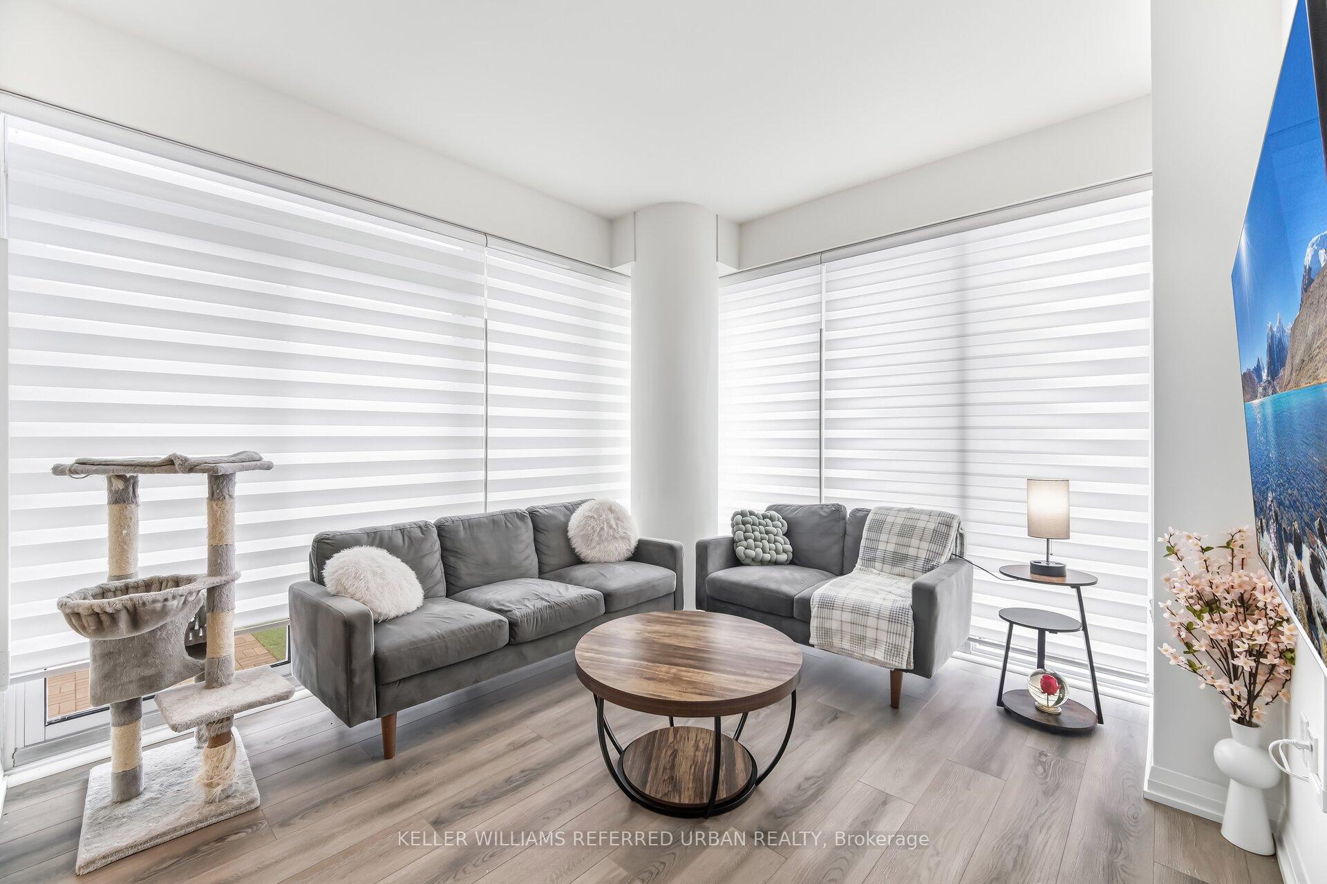 Photo 2 of Unit 1115, 9000 Jane Street, Vaughan, Maple — HOMEH