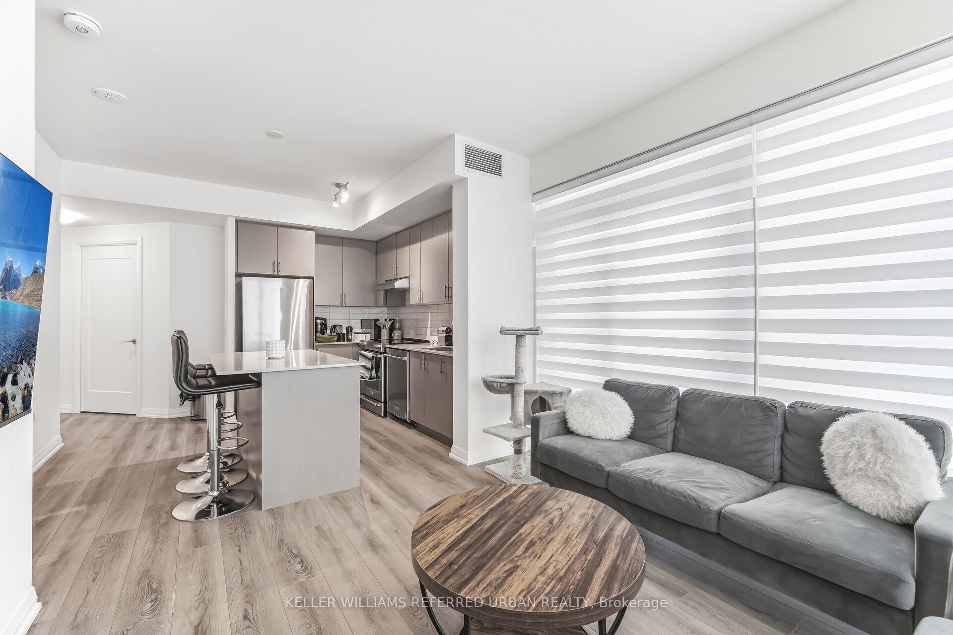 Photo 5 of Unit 1115, 9000 Jane Street, Vaughan, Maple — HOMEH
