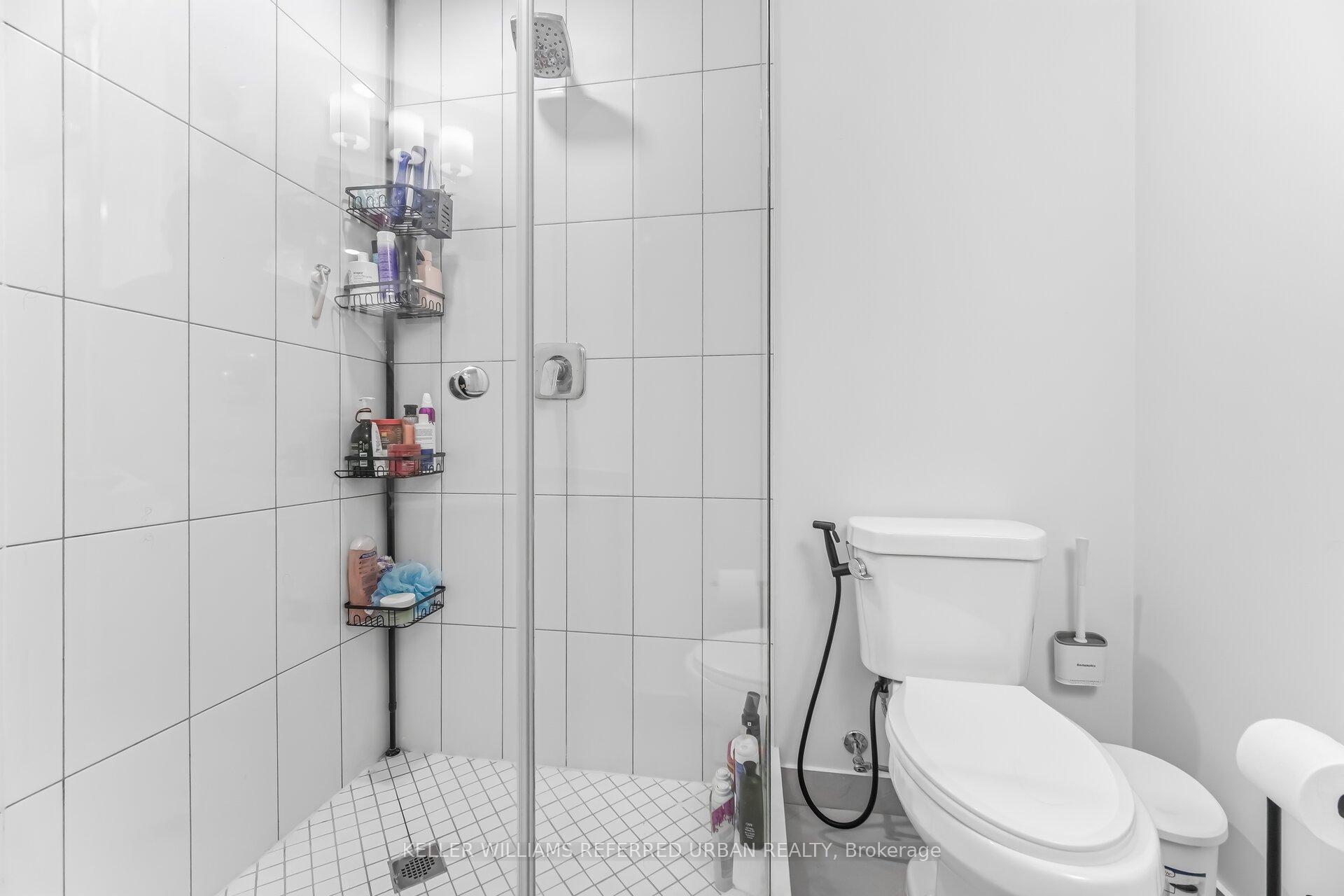 Photo 14 of Unit 1115, 9000 Jane Street, Vaughan, Maple — HOMEH