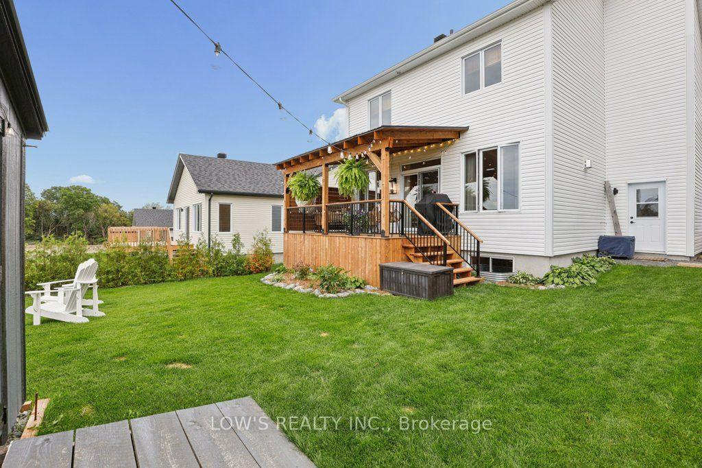 Photo 39 of 7 Arber Street, Champlain, Vankleek Hill — HOMEH