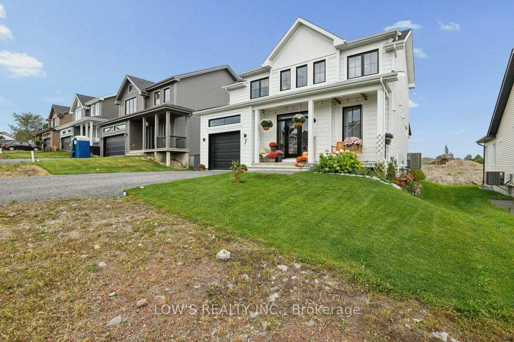 Photo 6 of 7 Arber Street, Champlain, Vankleek Hill — HOMEH