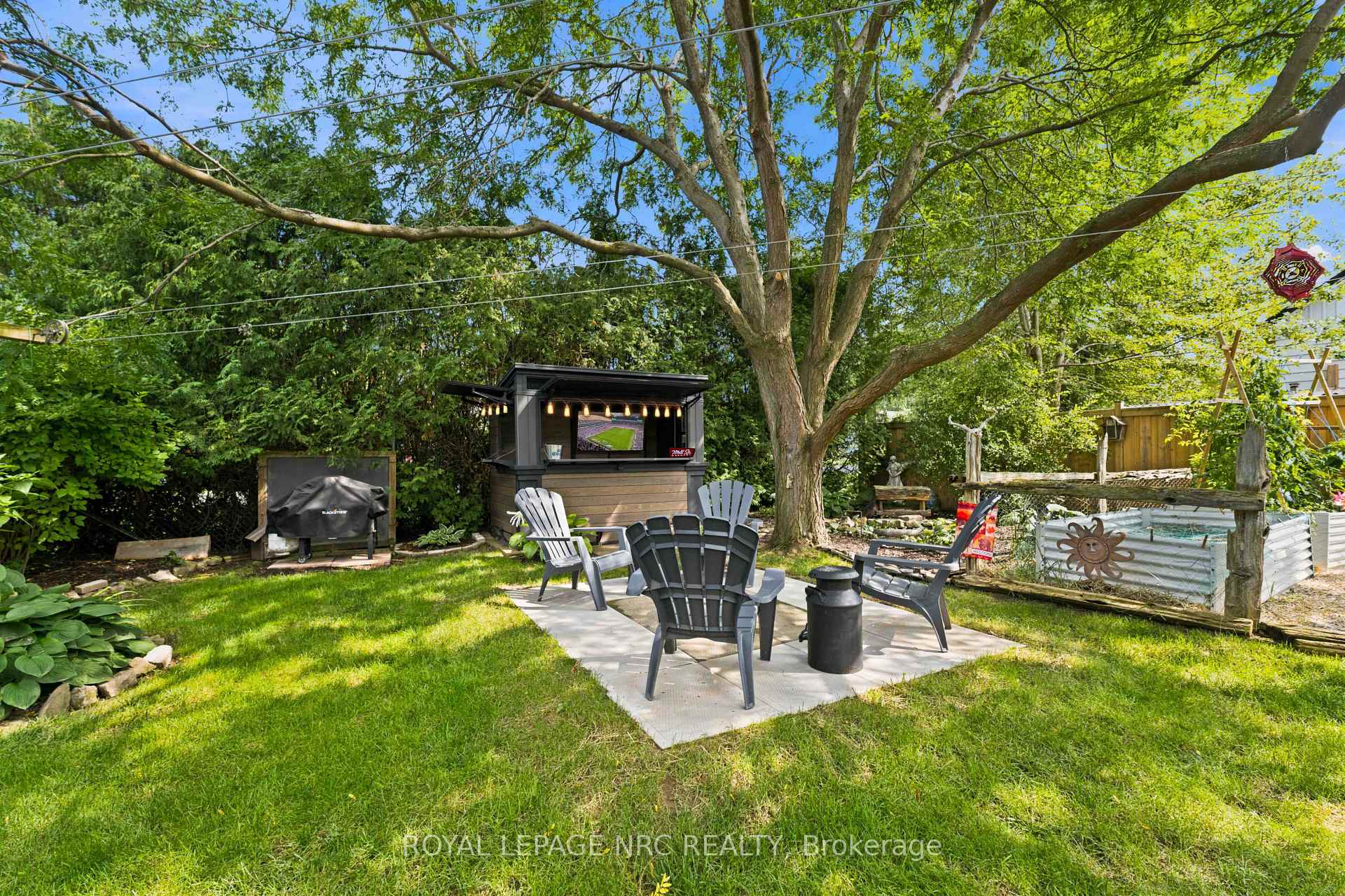 Photo 3 of 3302 Vine Street, Lincoln, Lincoln-Jordan/Vineland — HOMEH