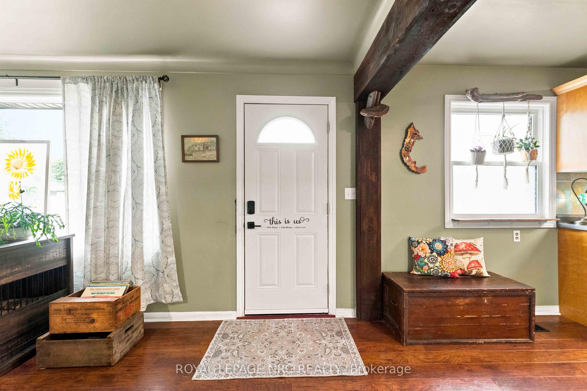 Photo 5 of 3302 Vine Street, Lincoln, Lincoln-Jordan/Vineland — HOMEH
