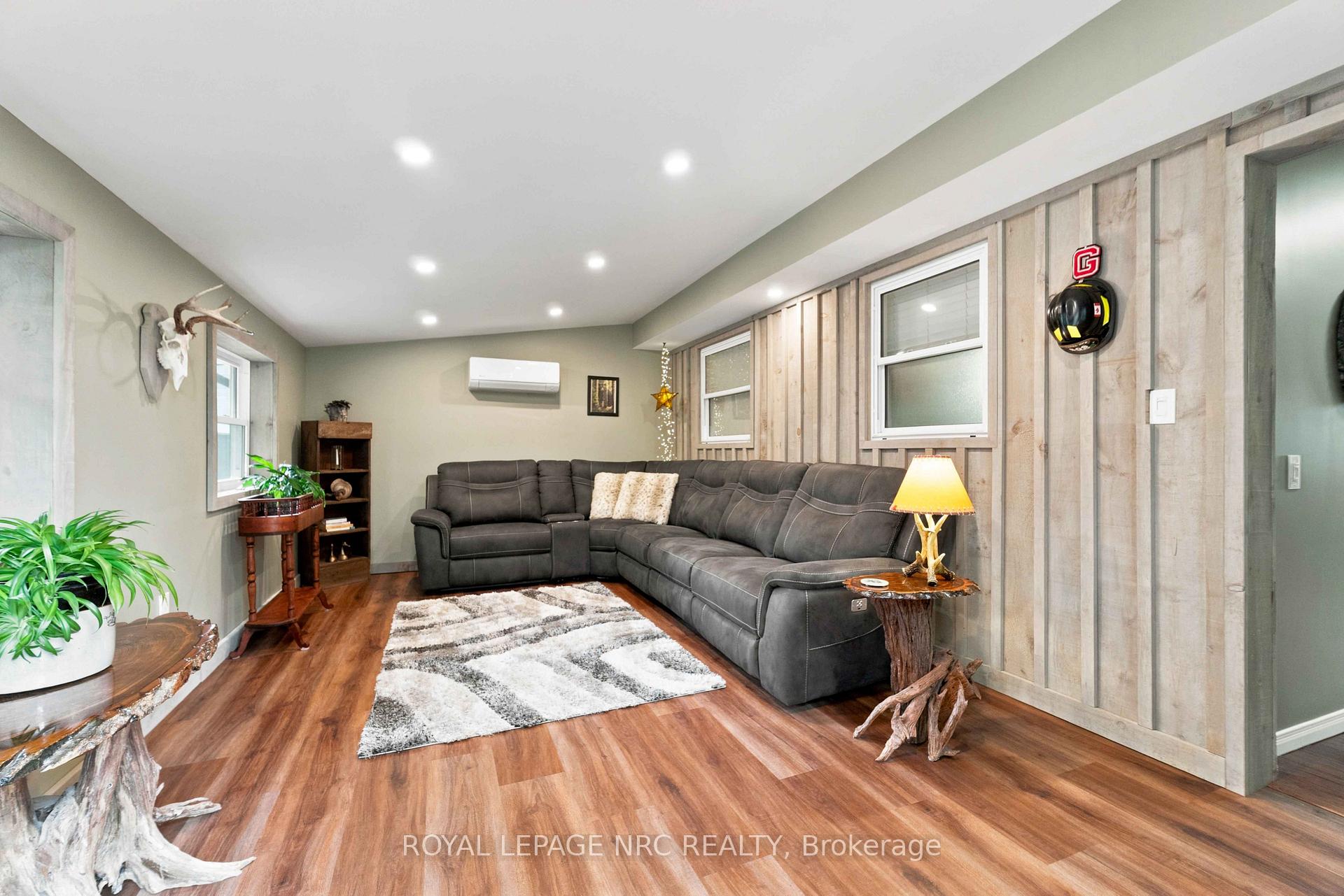 Photo 14 of 3302 Vine Street, Lincoln, Lincoln-Jordan/Vineland — HOMEH