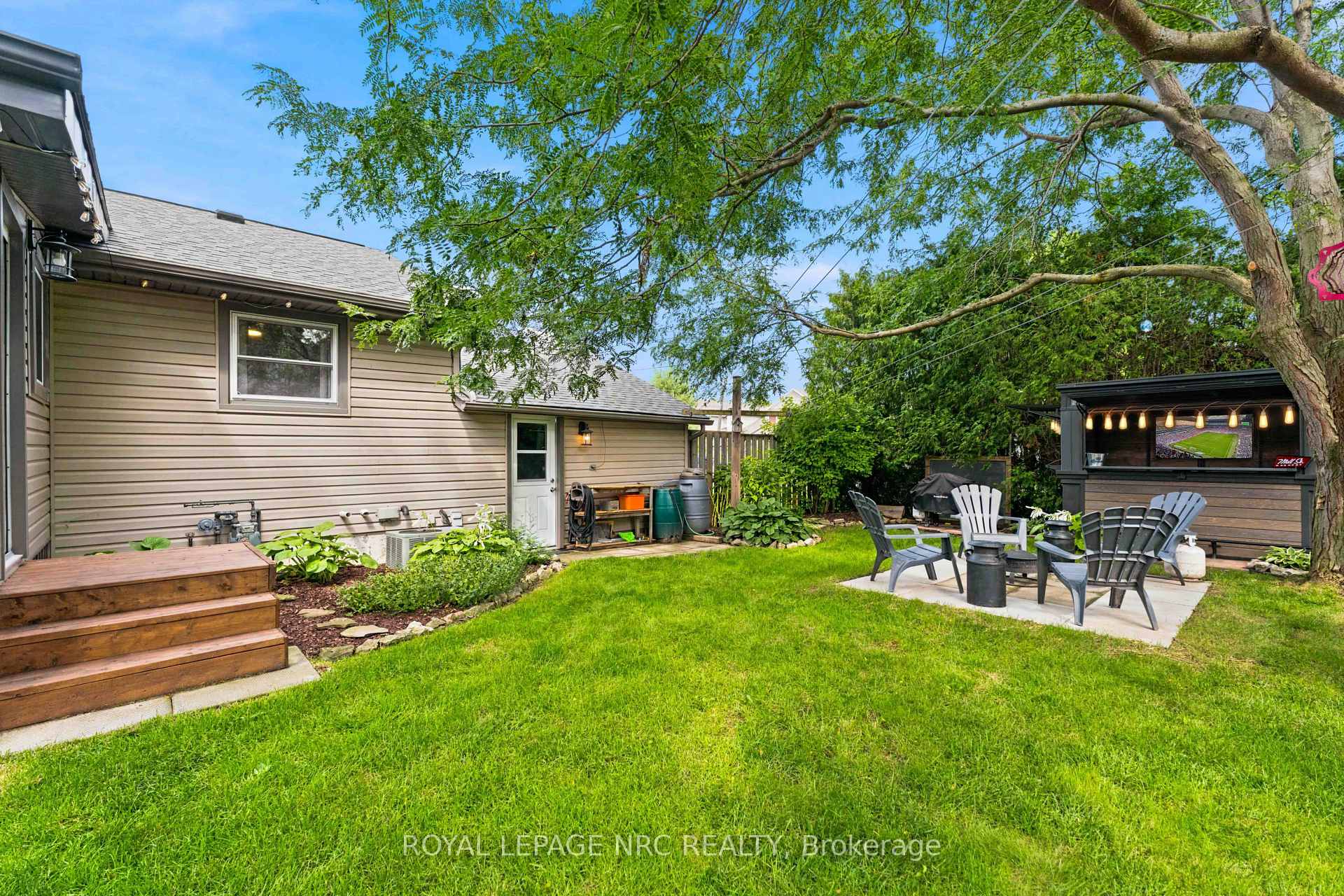 Photo 33 of 3302 Vine Street, Lincoln, Lincoln-Jordan/Vineland — HOMEH