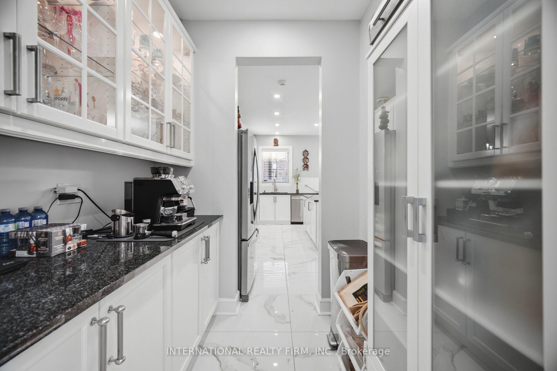 Photo 15 of 84 Fred Young Drive, North York, Downsview-Roding-CFB — HOMEH