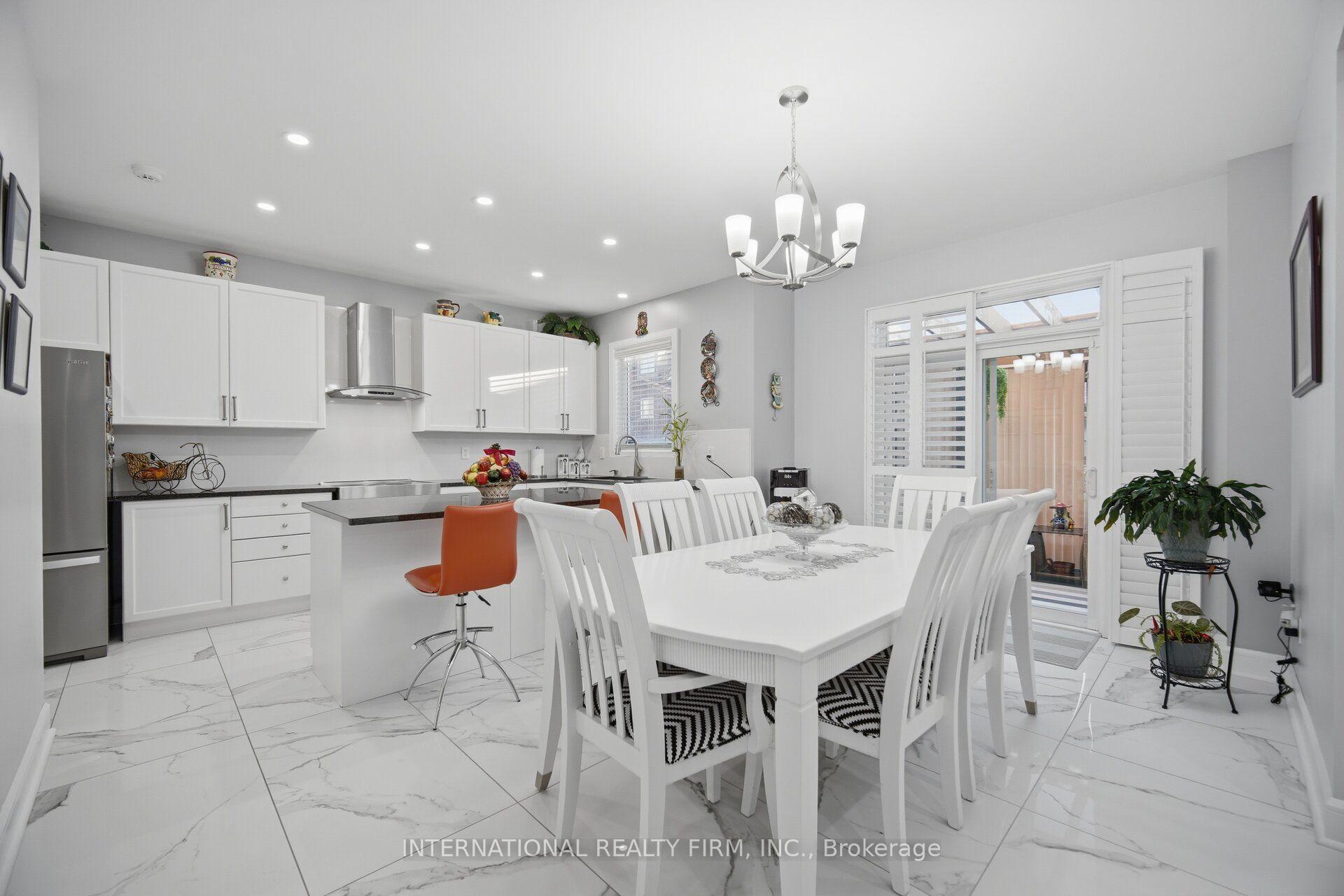 Photo 14 of 84 Fred Young Drive, North York, Downsview-Roding-CFB — HOMEH