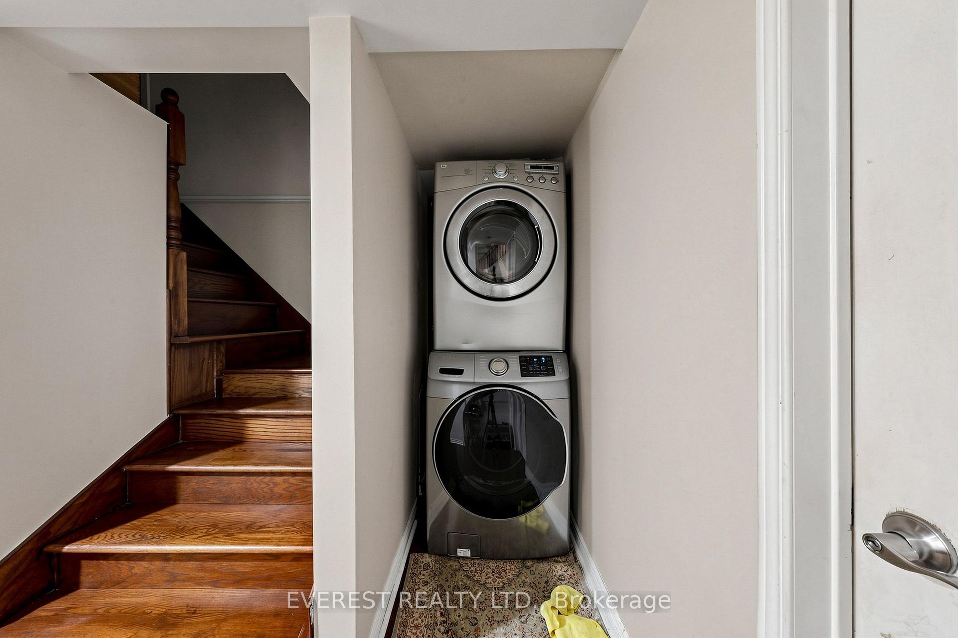 Photo 37 of 7 Tarlton Court, Vaughan, Brownridge — HOMEH