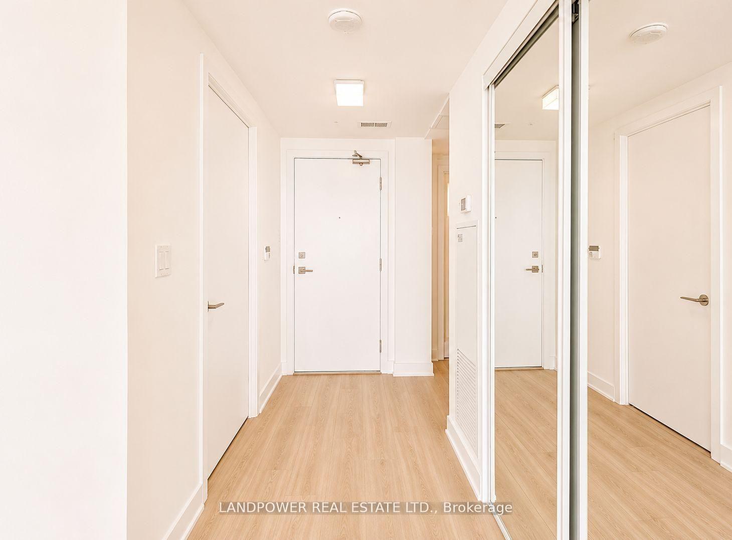 Photo of Unit 5101, 12 York Street