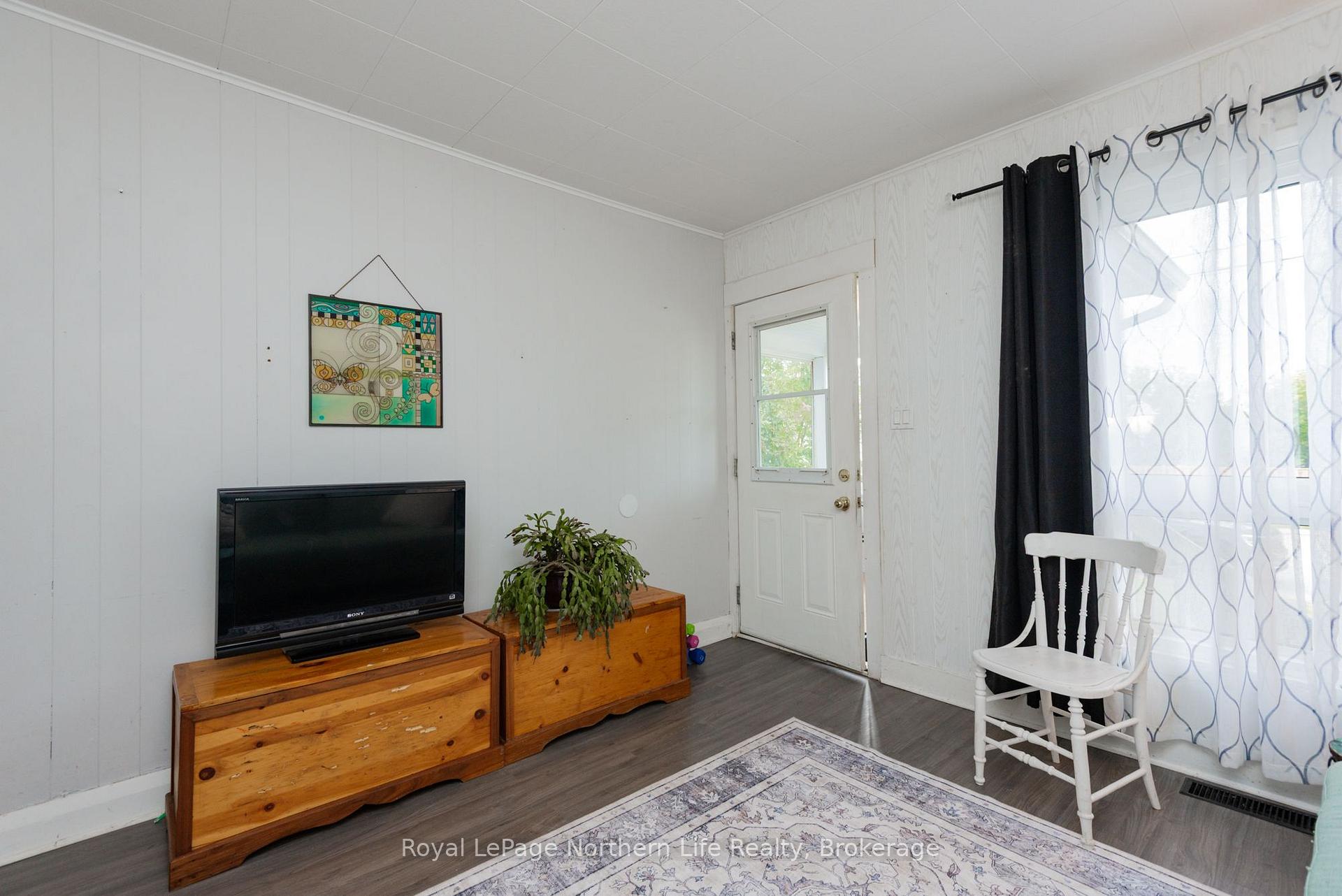 Photo 9 of 1341 Wyld Street, North Bay, Central — HOMEH