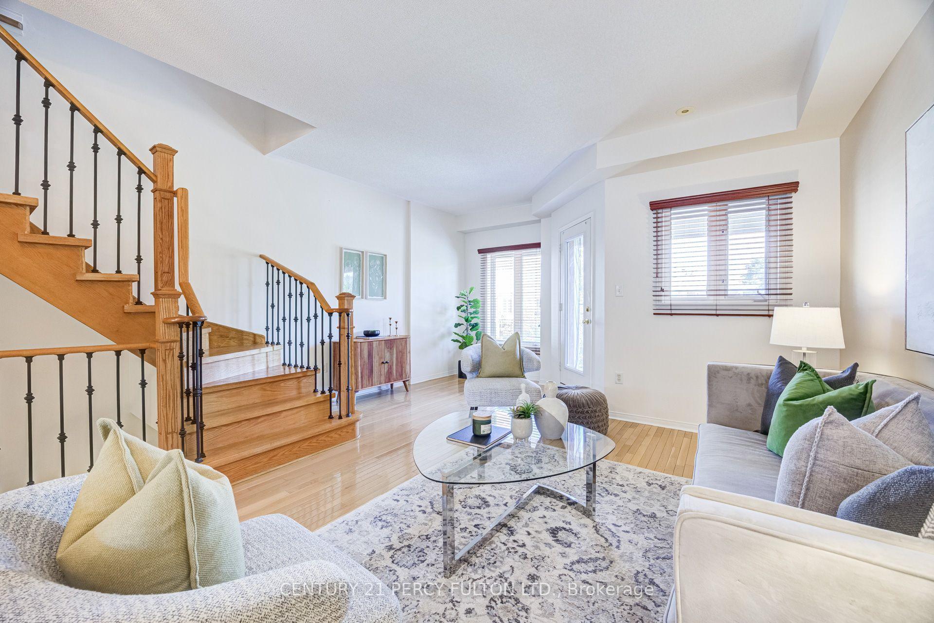 Photo 13 of 1532 Hummingbird Court, Pickering, Highbush — HOMEH