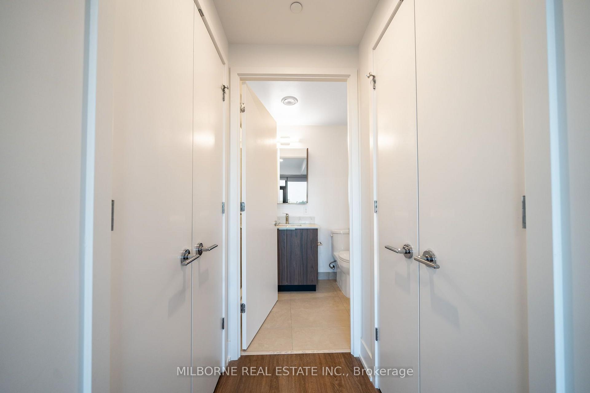 Photo 13 of Unit 520, 500 Upper Wellington Street, Hamilton, Centremount — HOMEH