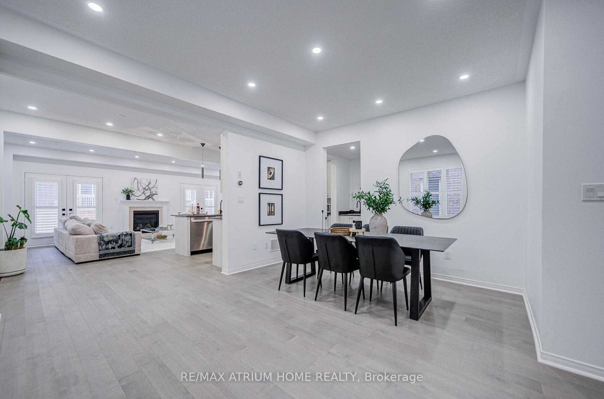 Photo 9 of 129 Hartney Drive, Richmond Hill, Rural Richmond Hill — HOMEH