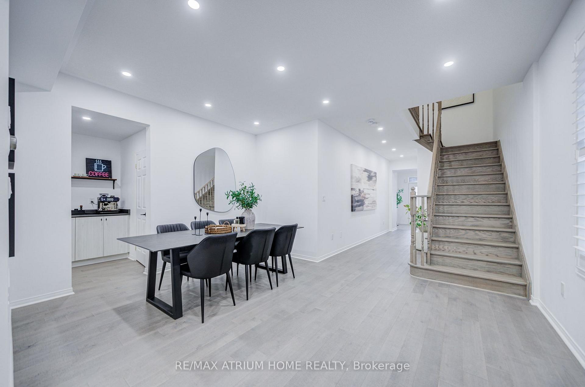 Photo 11 of 129 Hartney Drive, Richmond Hill, Rural Richmond Hill — HOMEH