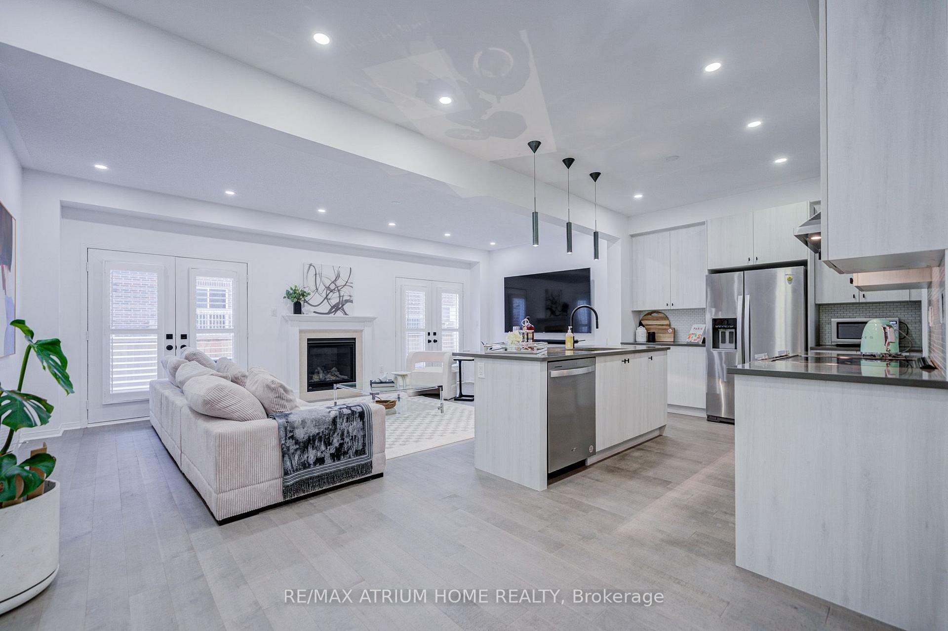 Photo 17 of 129 Hartney Drive, Richmond Hill, Rural Richmond Hill — HOMEH