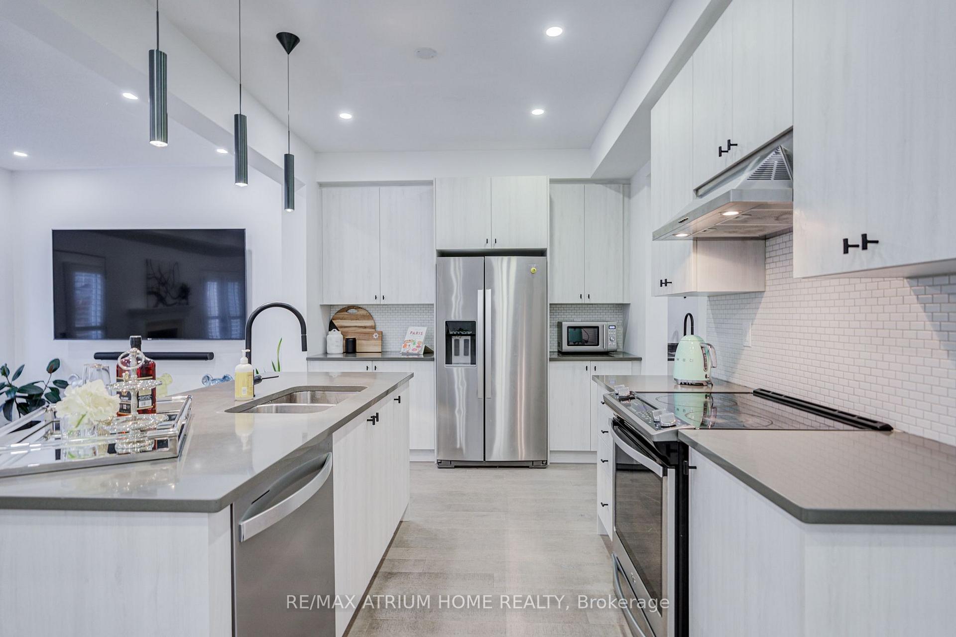 Photo 18 of 129 Hartney Drive, Richmond Hill, Rural Richmond Hill — HOMEH