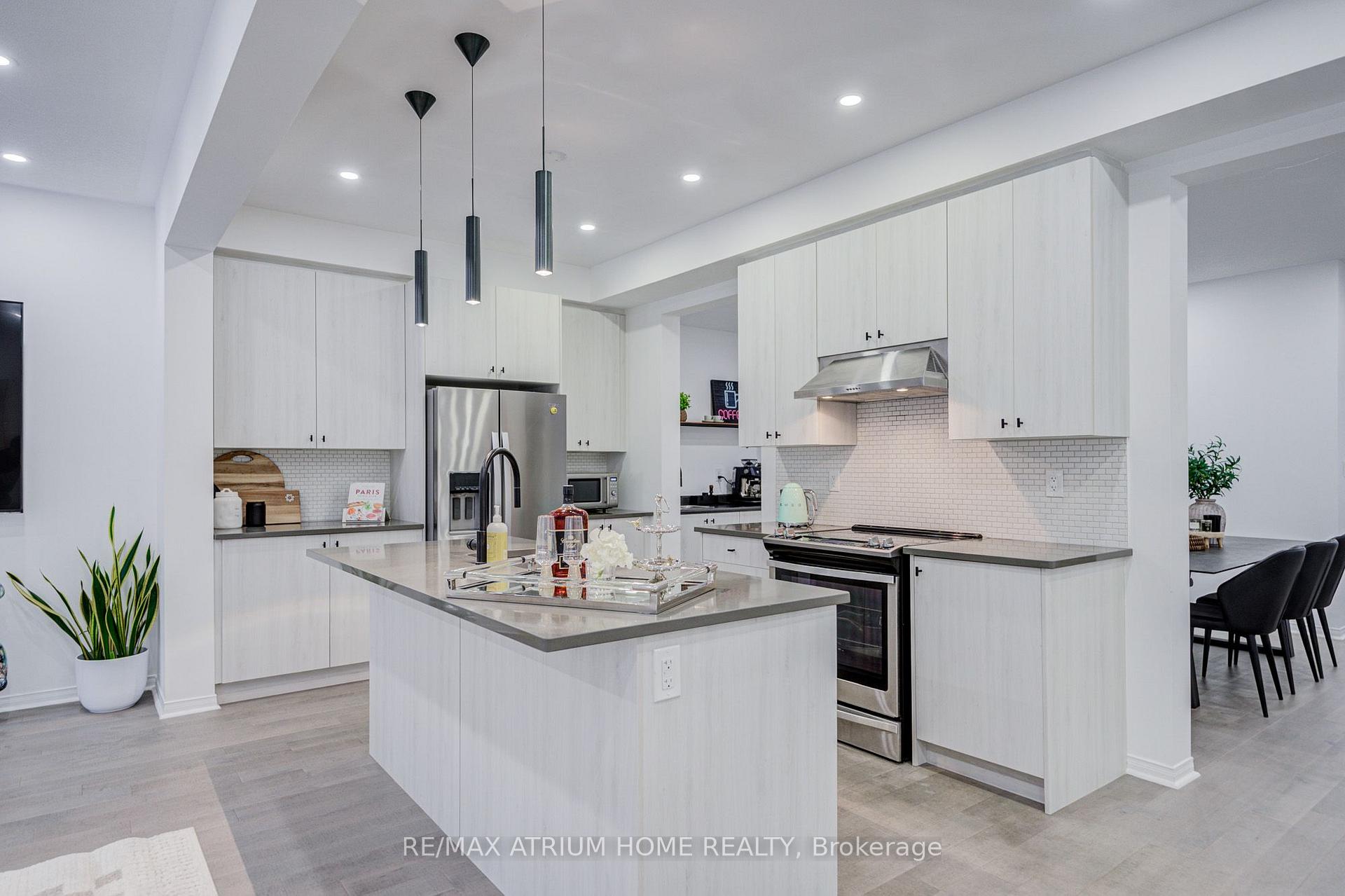 Photo 19 of 129 Hartney Drive, Richmond Hill, Rural Richmond Hill — HOMEH
