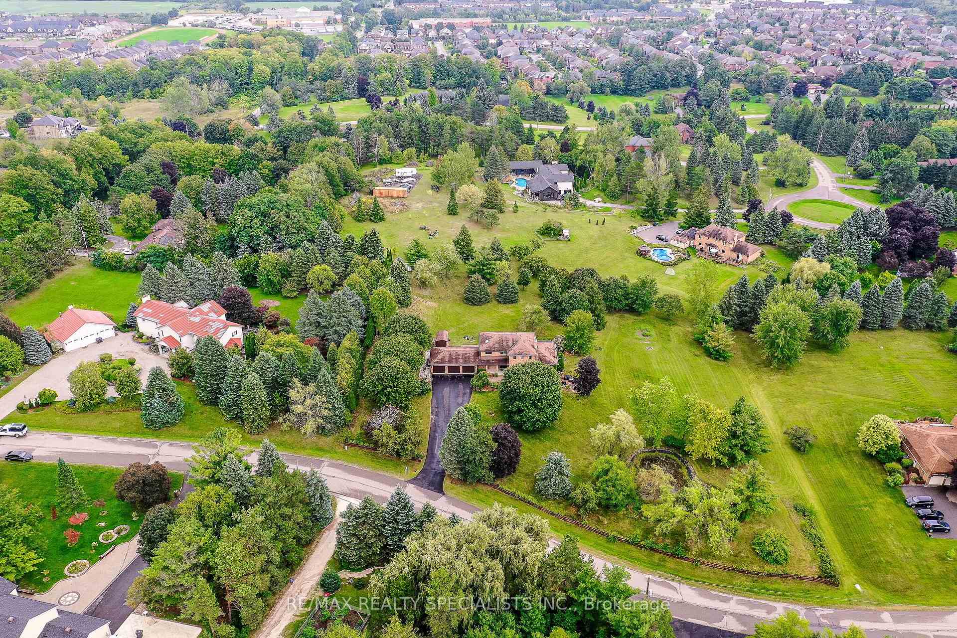 Photo 6 of 44 George Crescent, Caledon, Caledon East — HOMEH