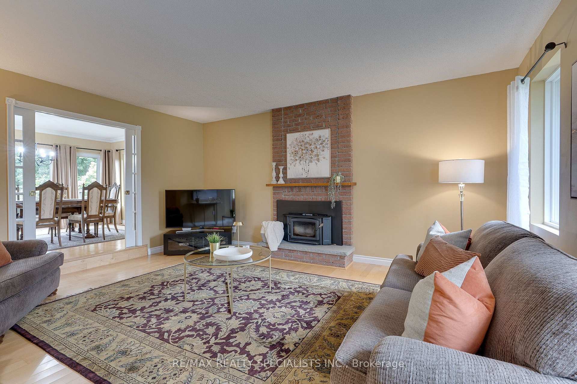 Photo 12 of 44 George Crescent, Caledon, Caledon East — HOMEH
