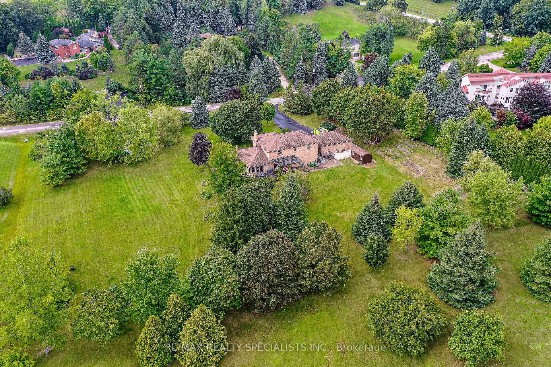 Photo 40 of 44 George Crescent, Caledon, Caledon East — HOMEH
