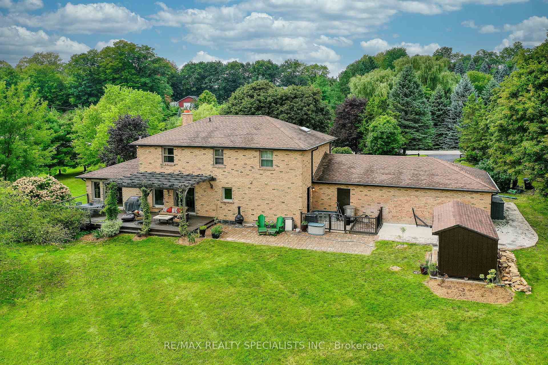Photo 42 of 44 George Crescent, Caledon, Caledon East — HOMEH