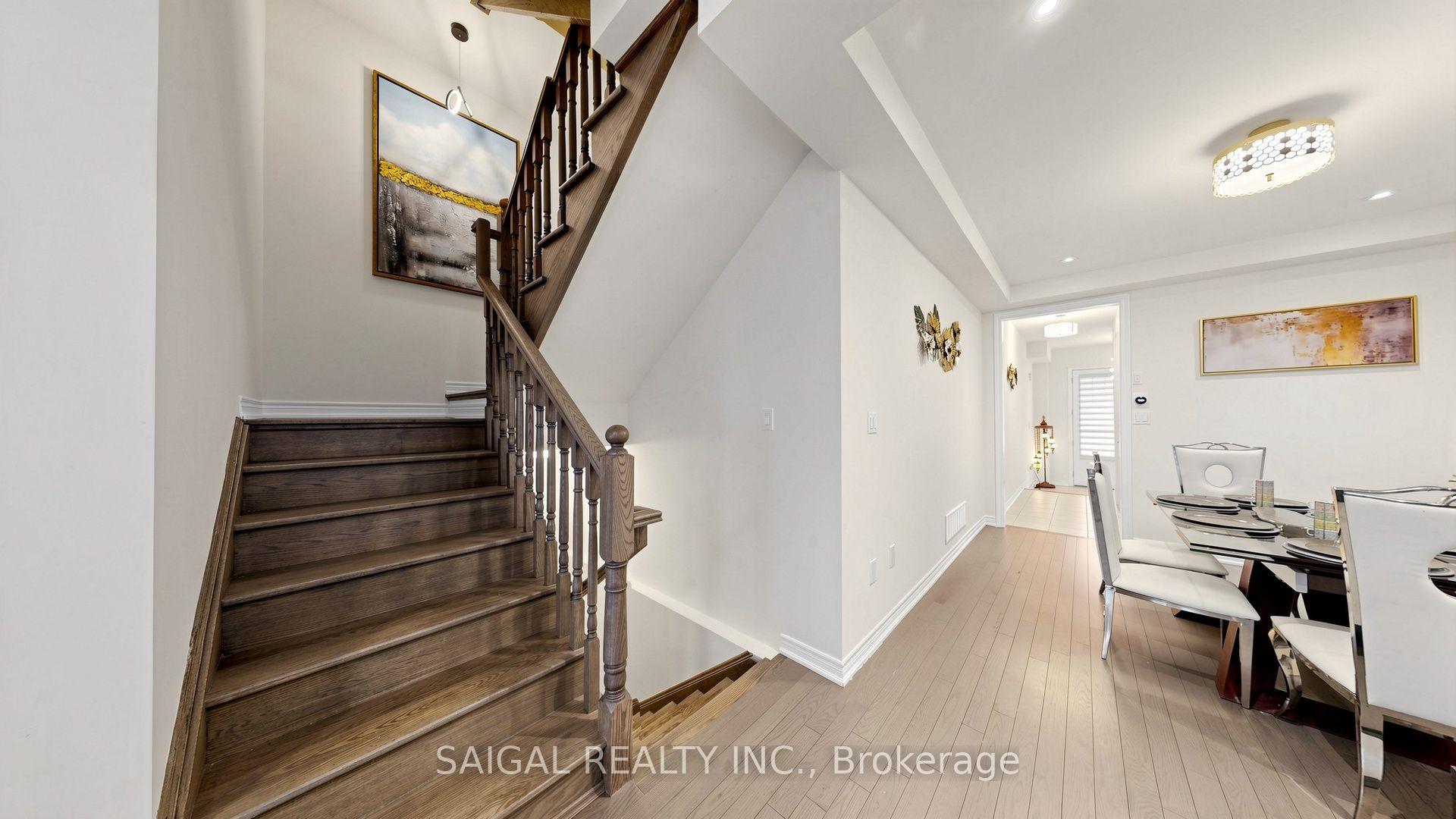 Photo 17 of 3913 Koenig Road, Burlington, Alton — HOMEH
