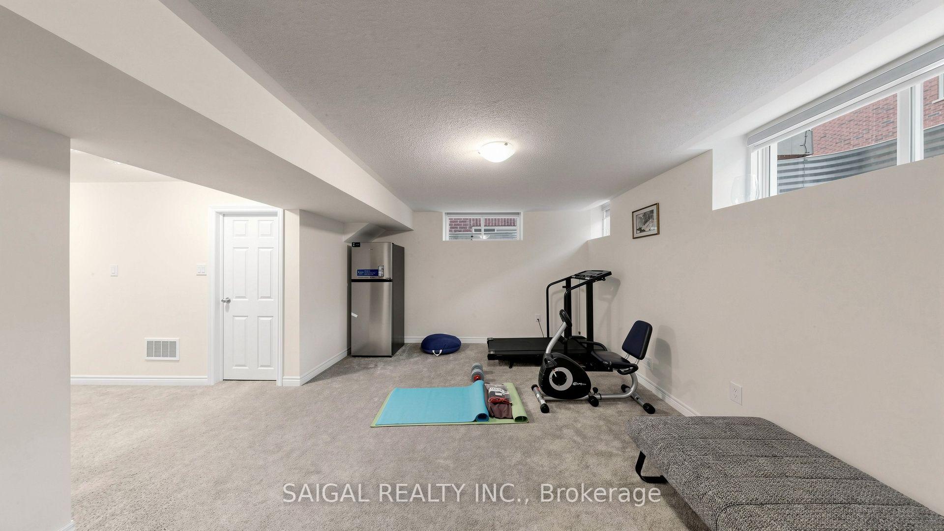 Photo 43 of 3913 Koenig Road, Burlington, Alton — HOMEH