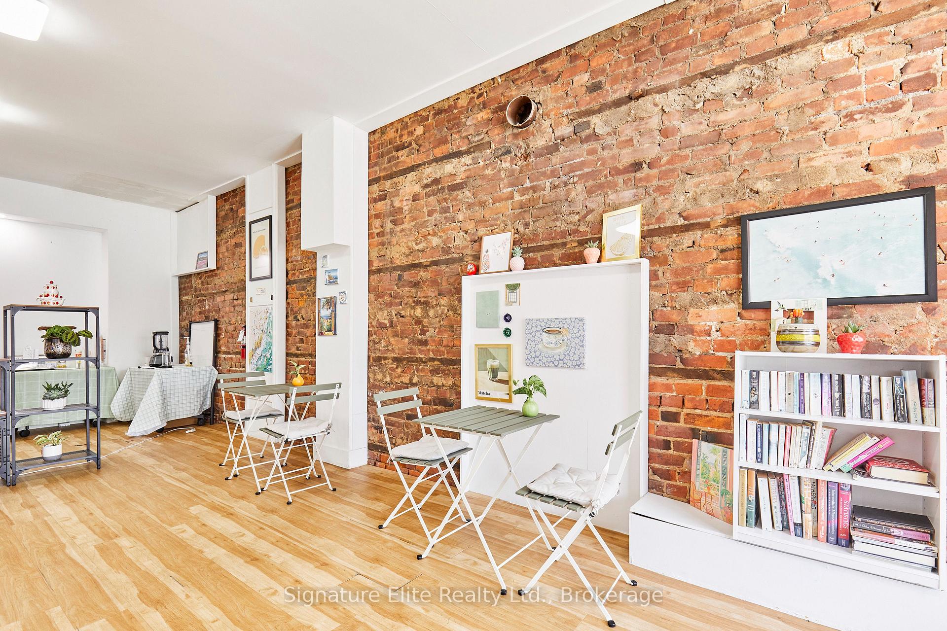 Photo 7 of 363 Barton Street E, Hamilton, Landsdale — HOMEH