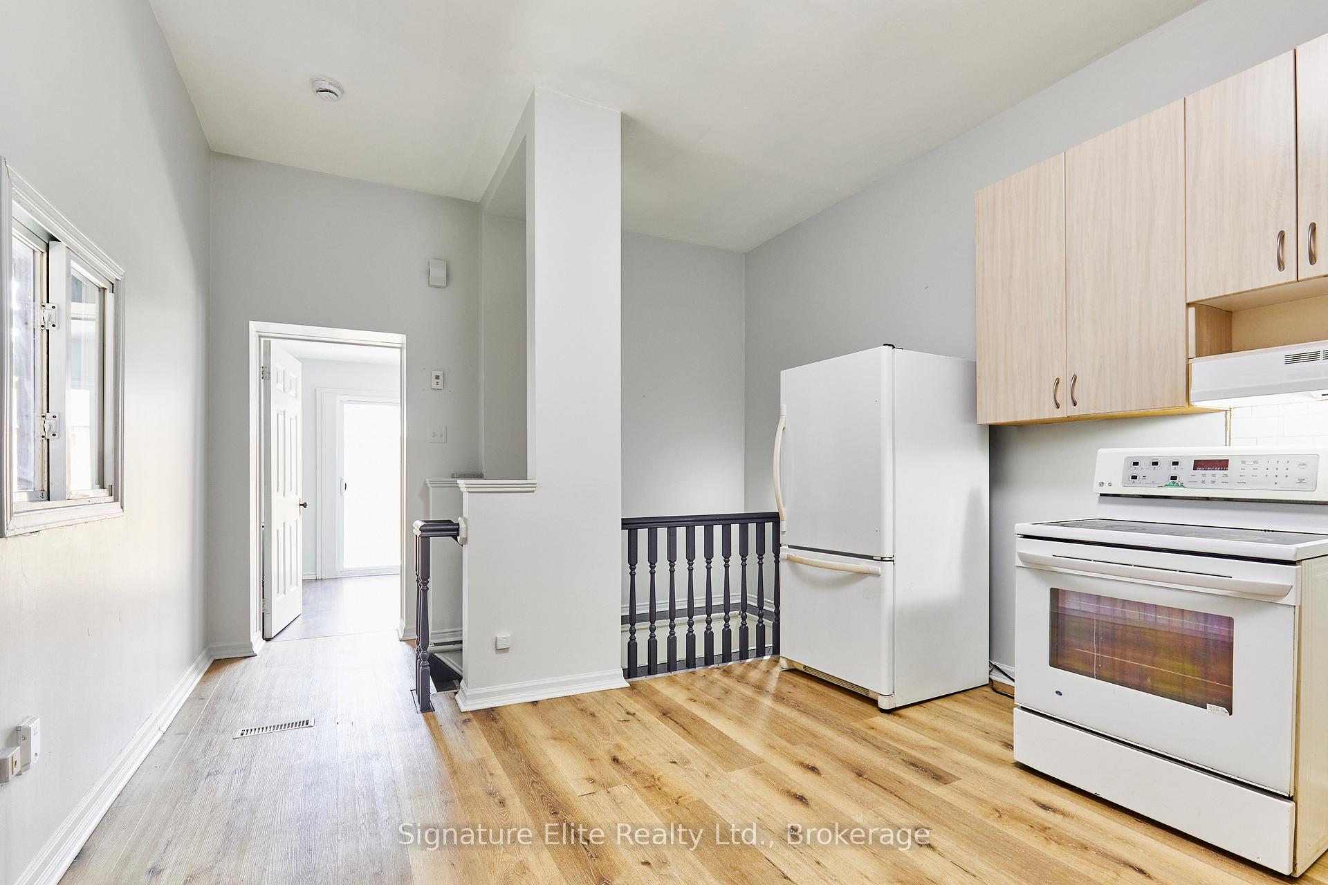 Photo 17 of 363 Barton Street E, Hamilton, Landsdale — HOMEH