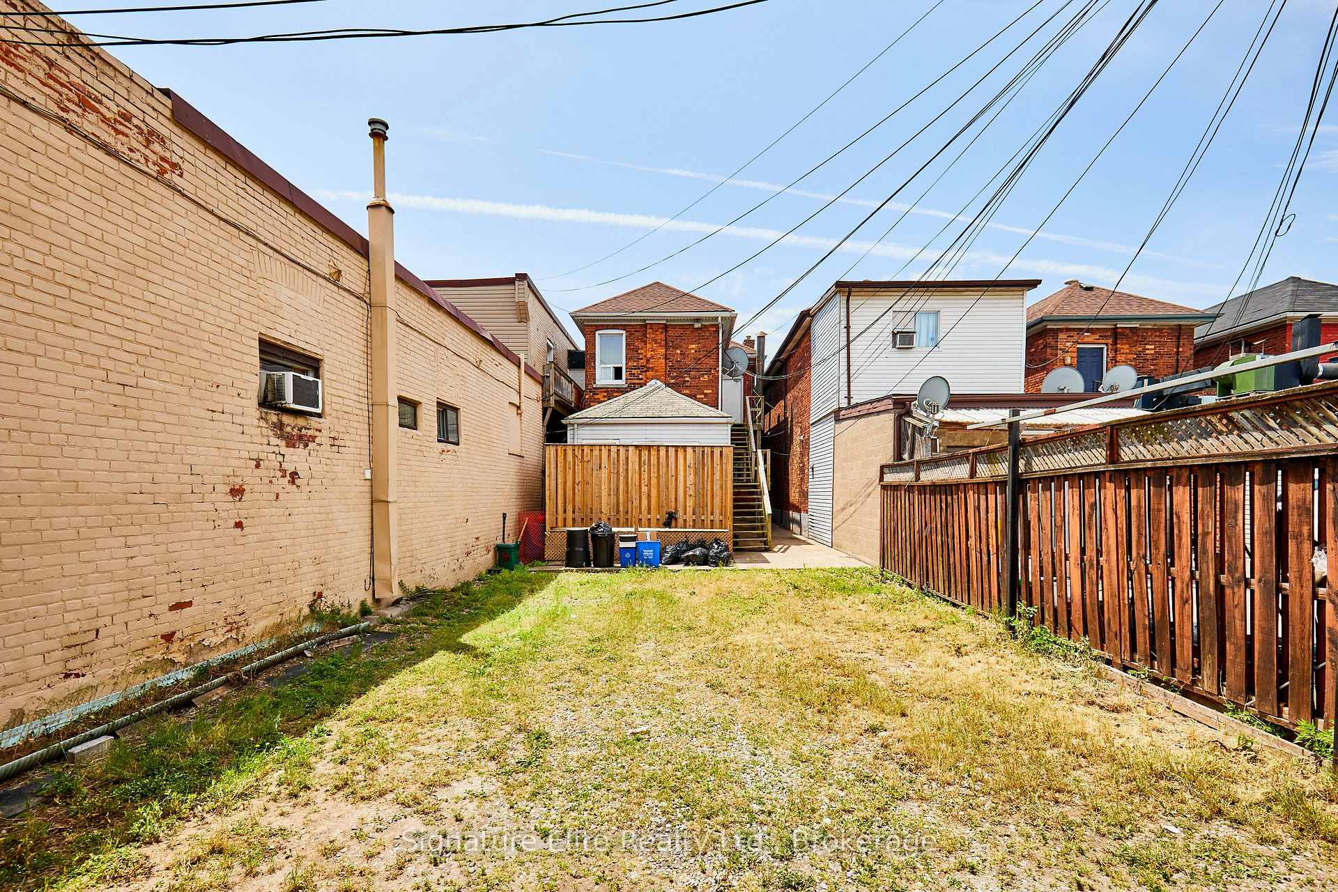 Photo 33 of 363 Barton Street E, Hamilton, Landsdale — HOMEH