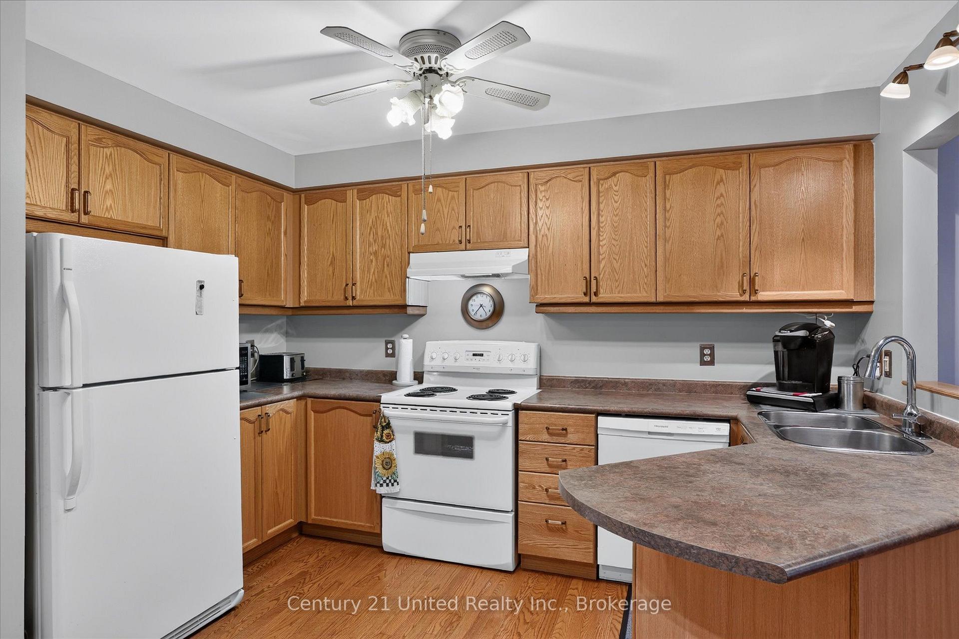 Photo 9 of 1392 Lillico Crescent, Peterborough, Monaghan Ward 2 — HOMEH