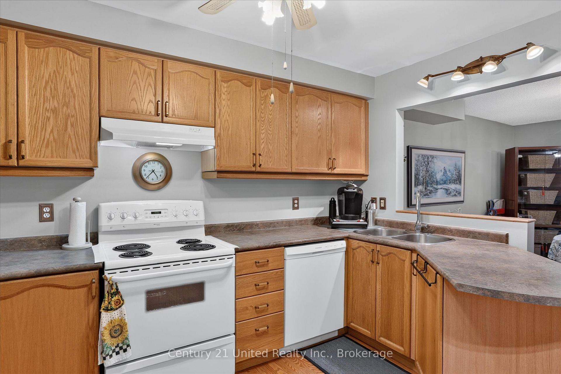 Photo 10 of 1392 Lillico Crescent, Peterborough, Monaghan Ward 2 — HOMEH