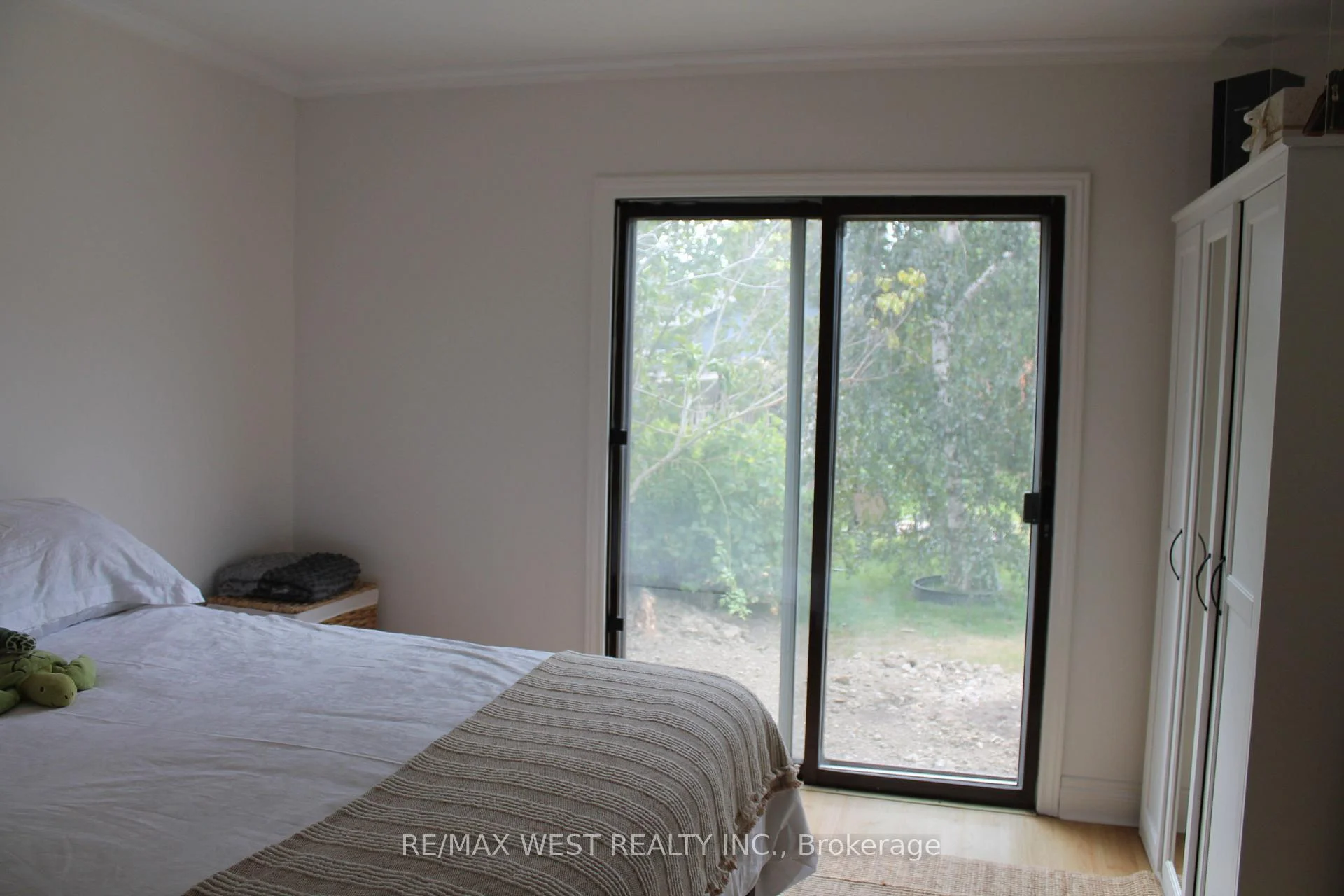 Photo 29 of Unit Main, 14 Treeview Drive, Etobicoke, Alderwood — HOMEH