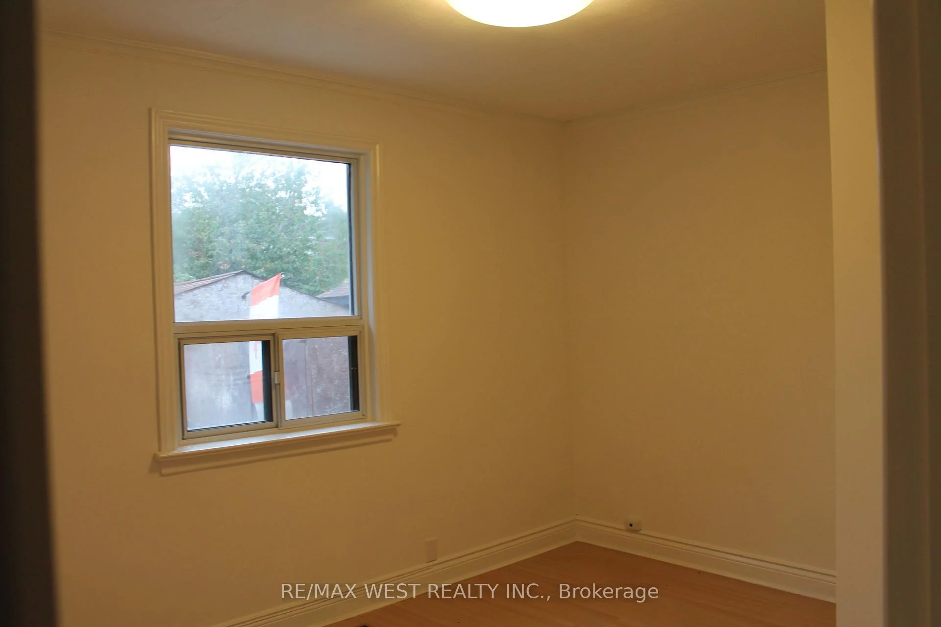 Photo 36 of Unit Main, 14 Treeview Drive, Etobicoke, Alderwood — HOMEH
