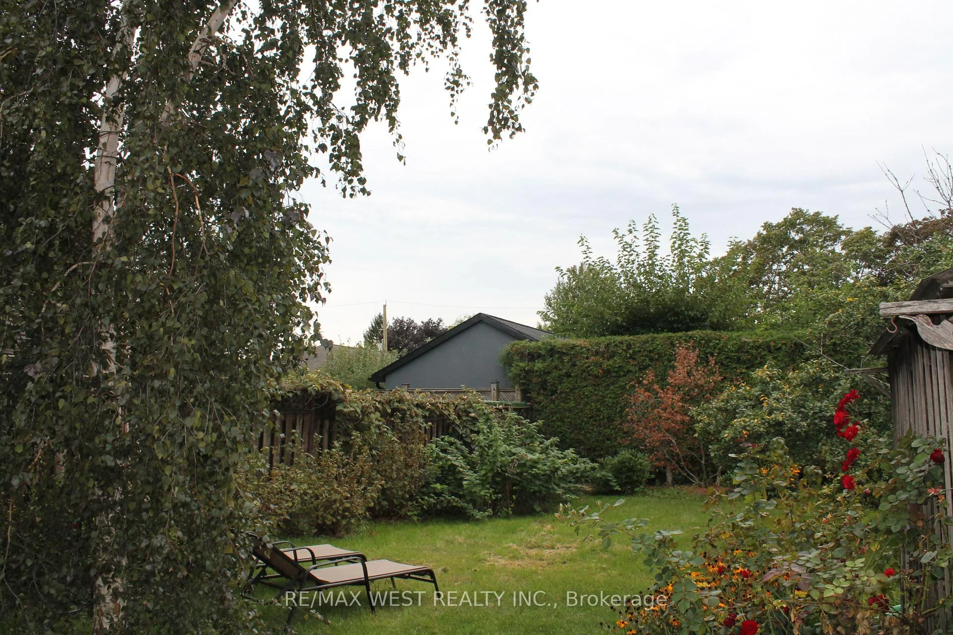 Photo 51 of Unit Main, 14 Treeview Drive, Etobicoke, Alderwood — HOMEH