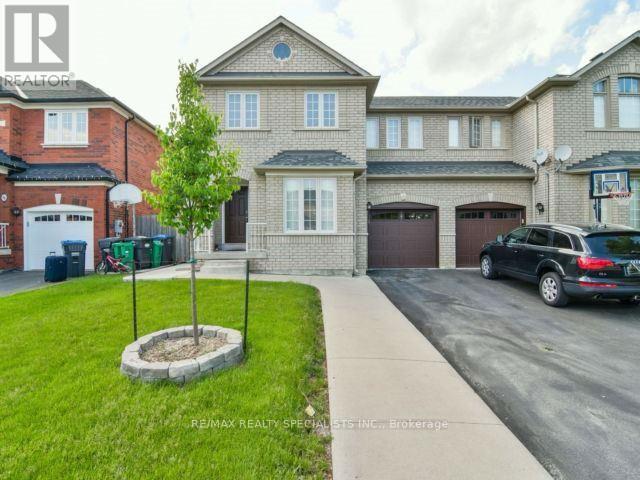 Photo 1 of 22 Streamside Lane, Brampton, Sandringham-Wellington — HOMEH