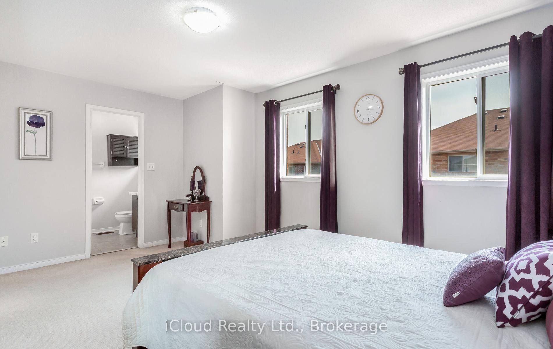 Photo 22 of 39 Flurry Circle, Brampton, Credit Valley — HOMEH
