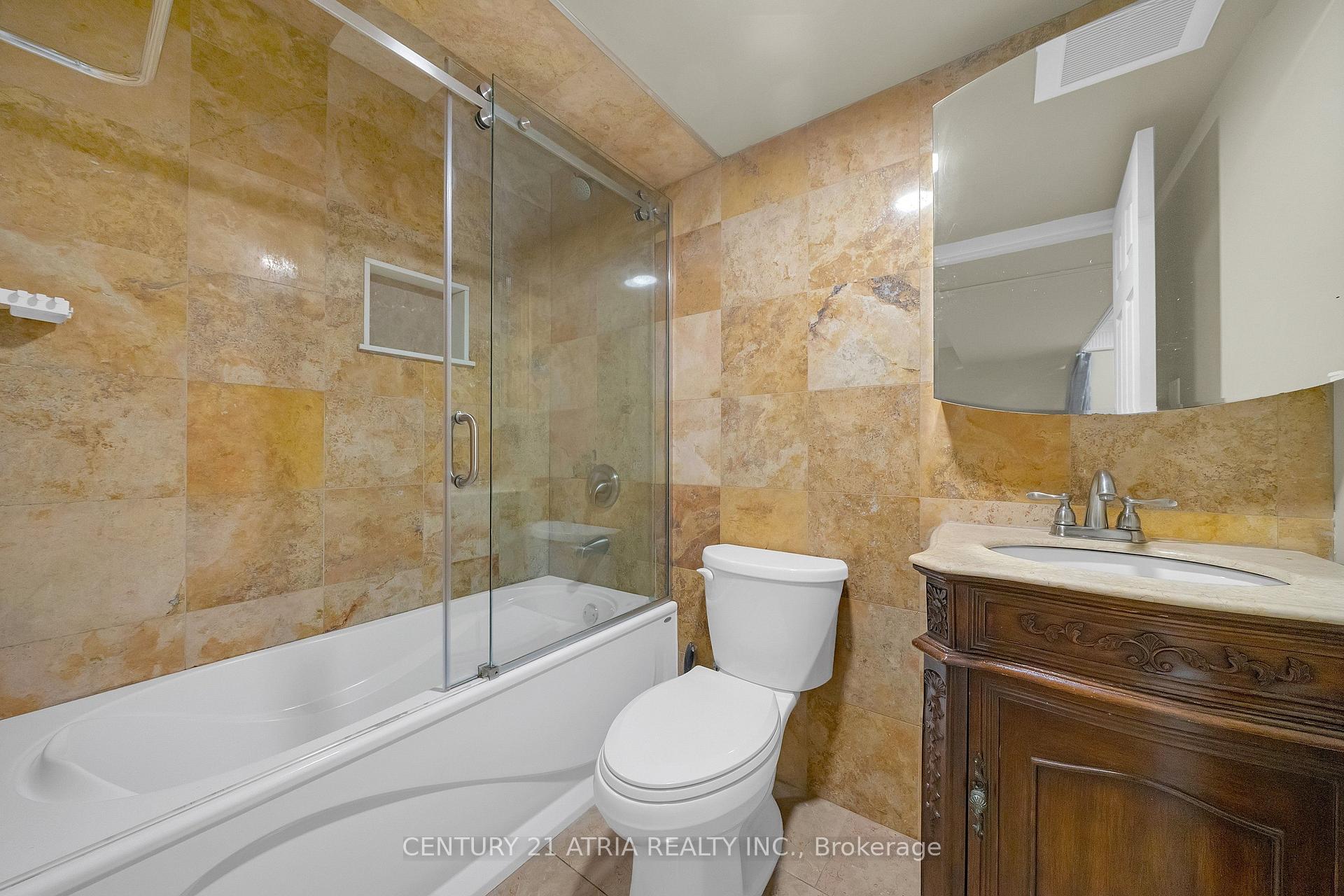 Photo 39 of 30 Coranto Way, Vaughan, Vellore Village — HOMEH