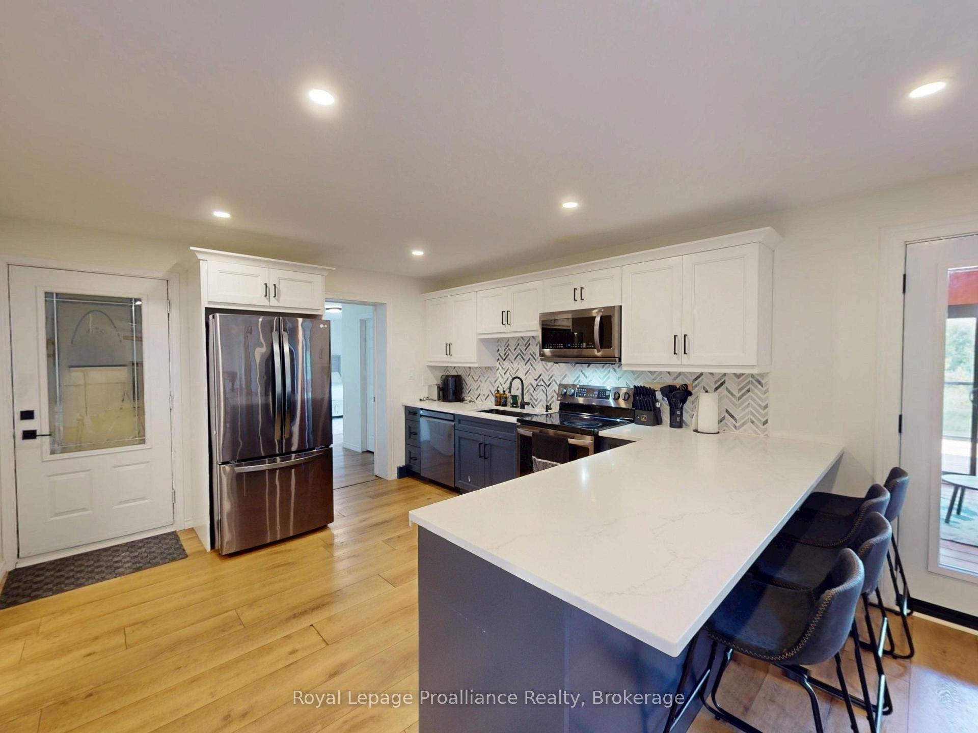 Photo 20 of 684 Gallivan Road, Quinte West, Sidney Ward — HOMEH