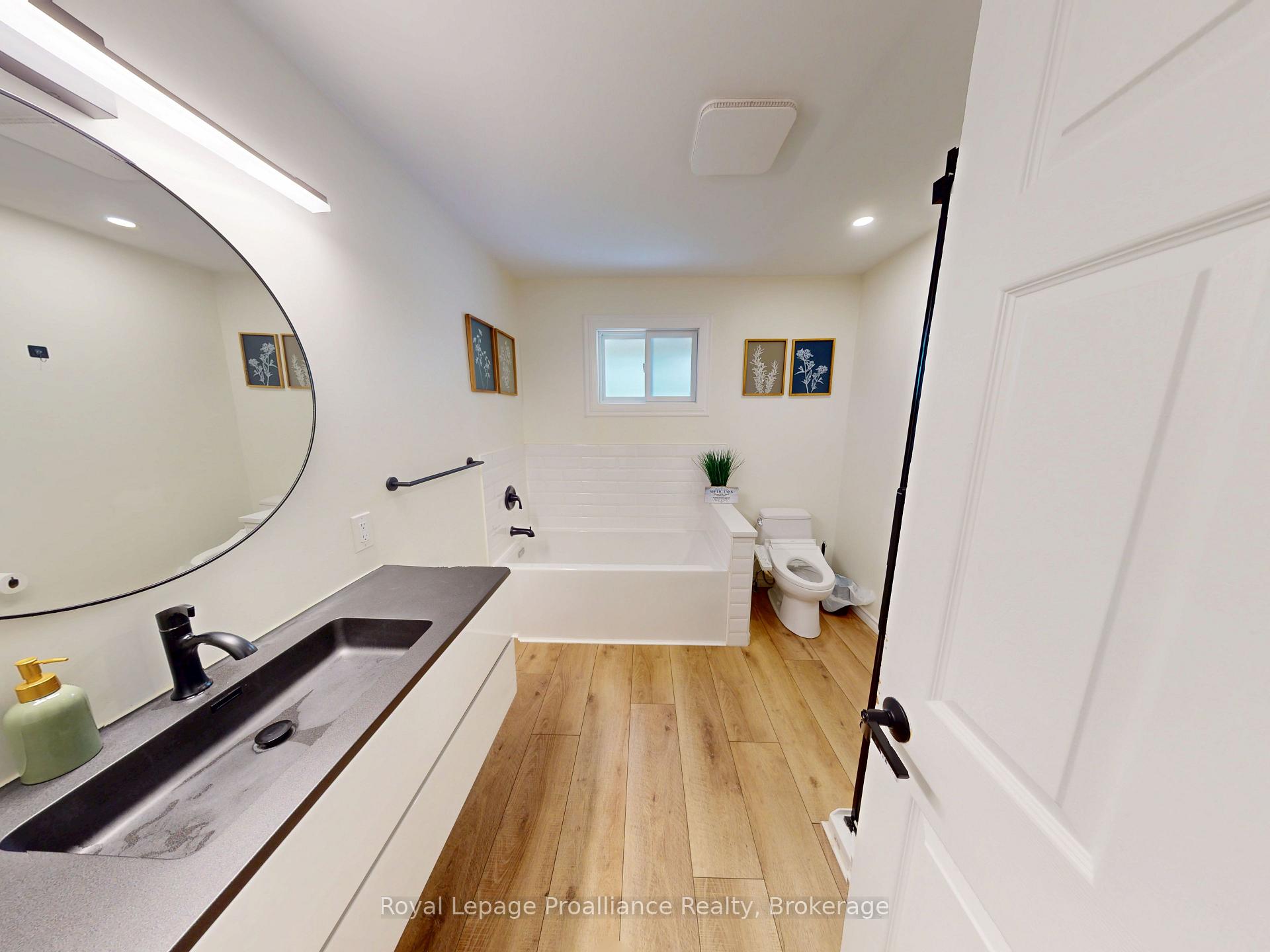 Photo 32 of 684 Gallivan Road, Quinte West, Sidney Ward — HOMEH