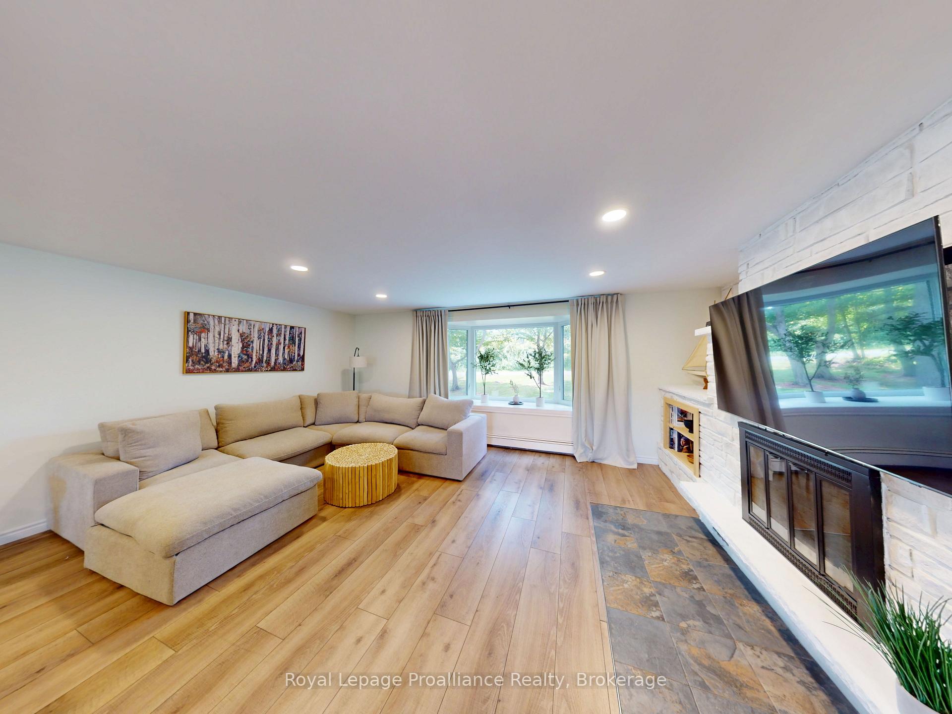 Photo 48 of 684 Gallivan Road, Quinte West, Sidney Ward — HOMEH