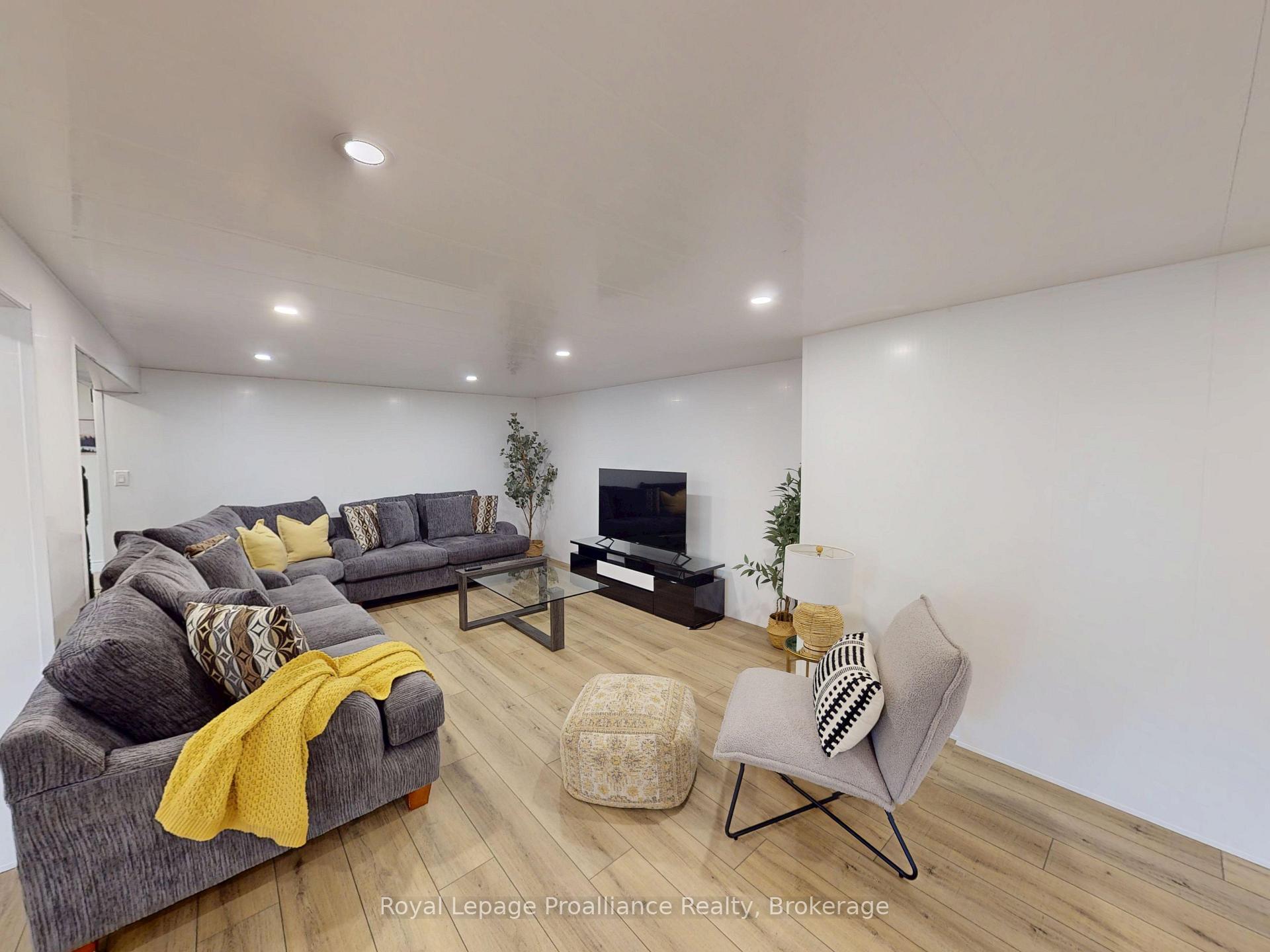 Photo 70 of 684 Gallivan Road, Quinte West, Sidney Ward — HOMEH