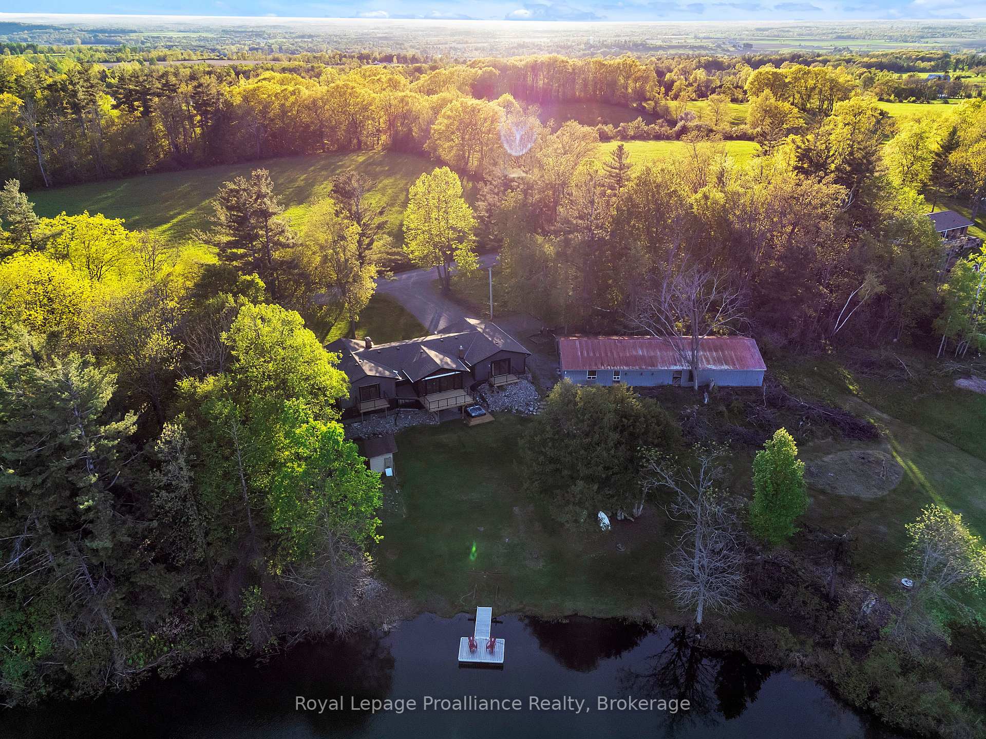 Photo 4 of 684 Gallivan Road, Quinte West, Sidney Ward — HOMEH